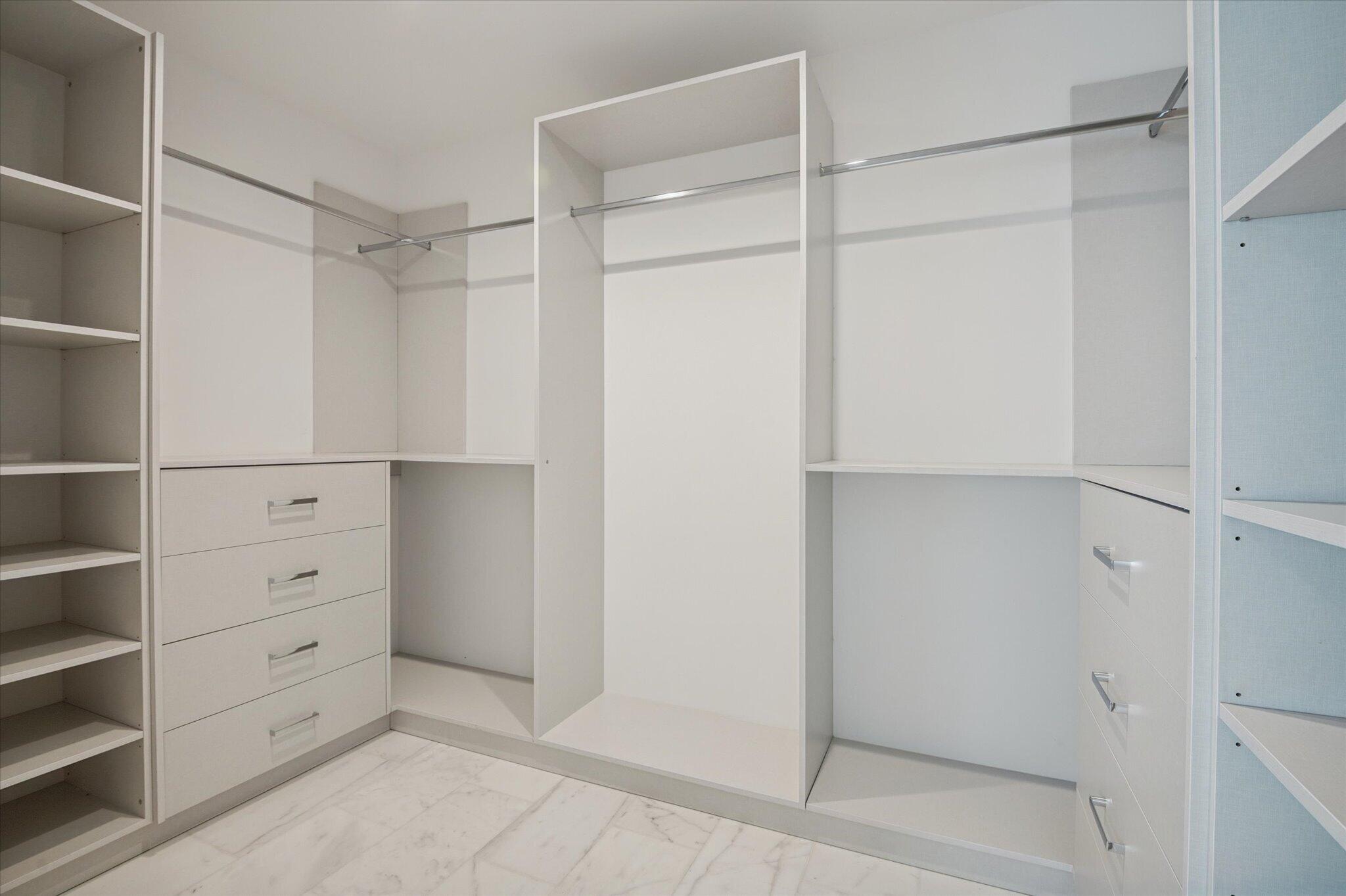 18-Bertanzetti-3111 NE 55th St-18