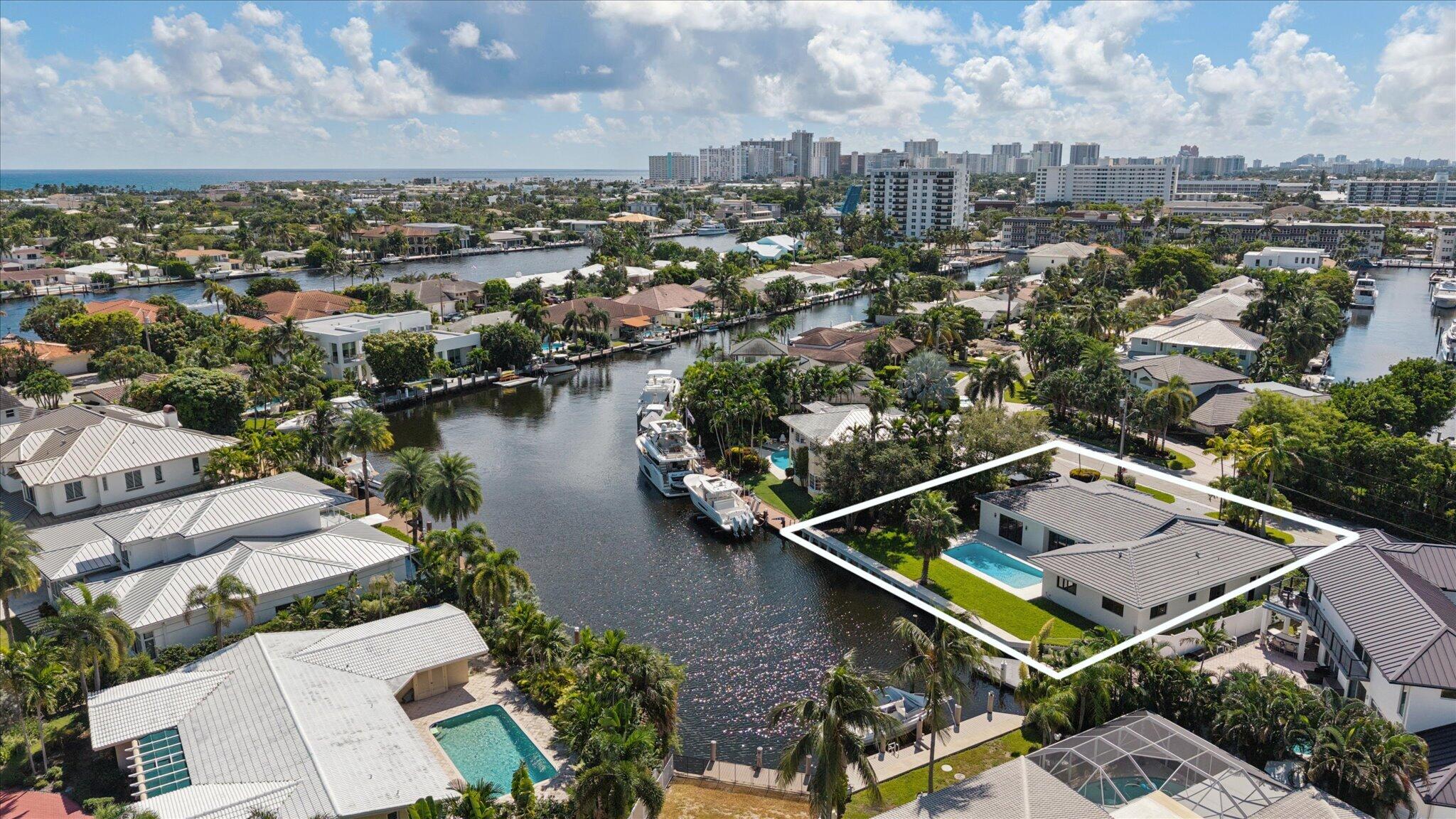 38-Bertanzetti-3111 NE 55th St-38
