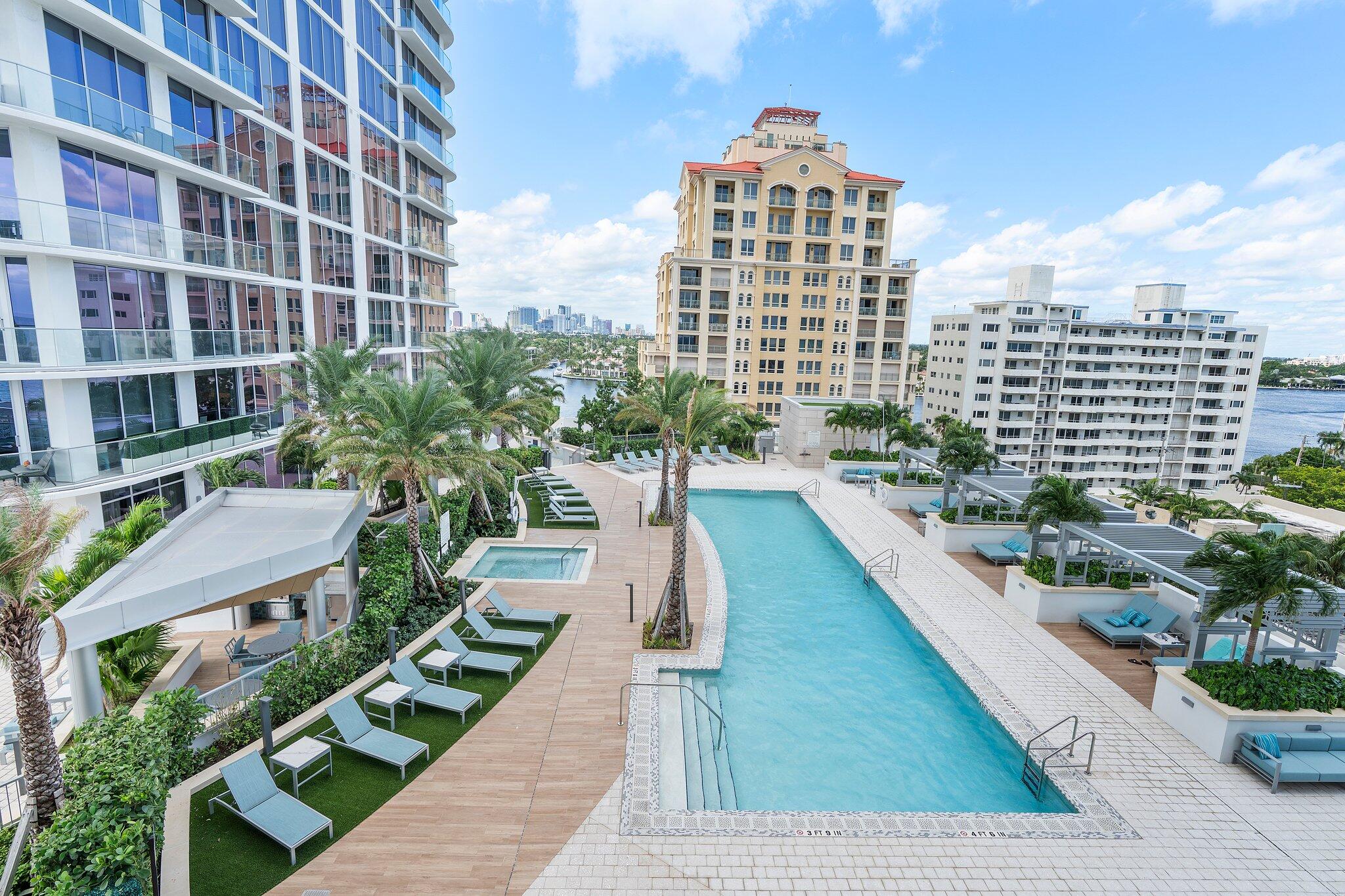 151 N Seabreeze Blvd 602_031