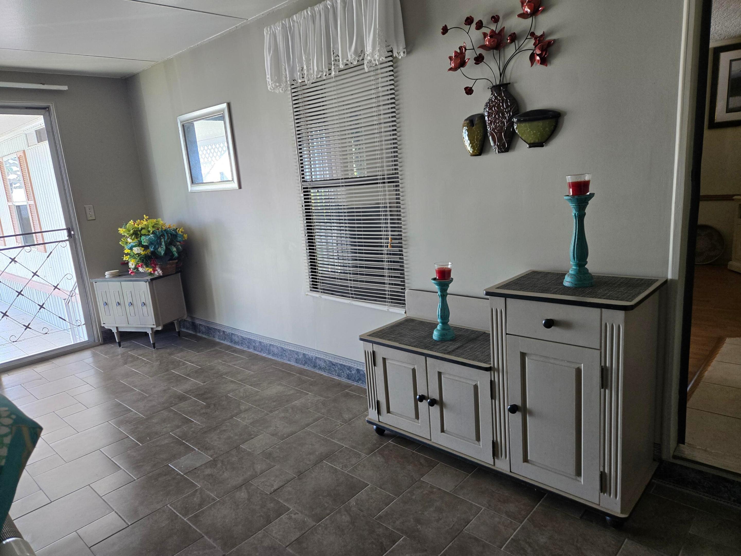 Florida room