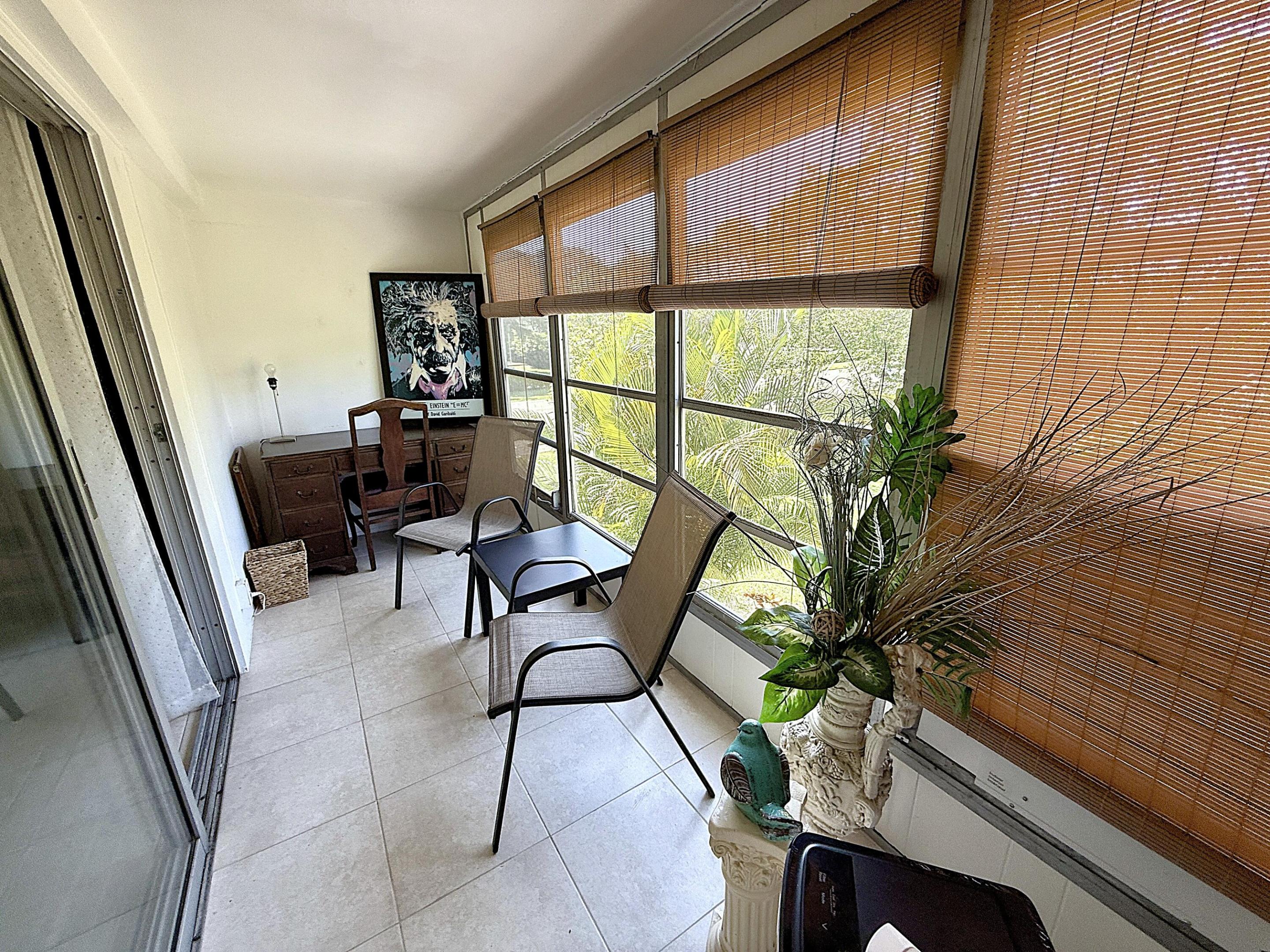 Enclosed Patio with AC