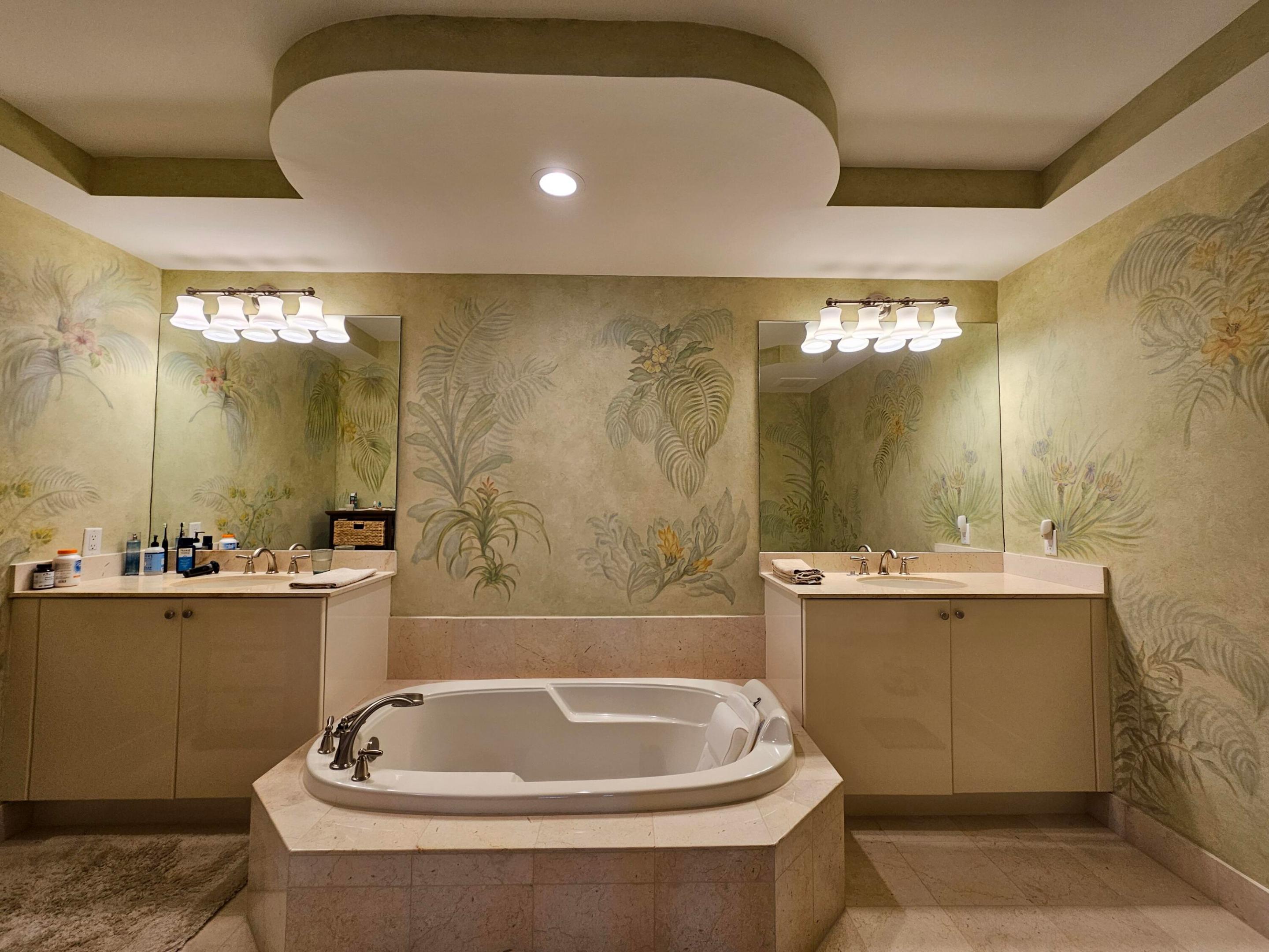 with walk in shower with walk in shower