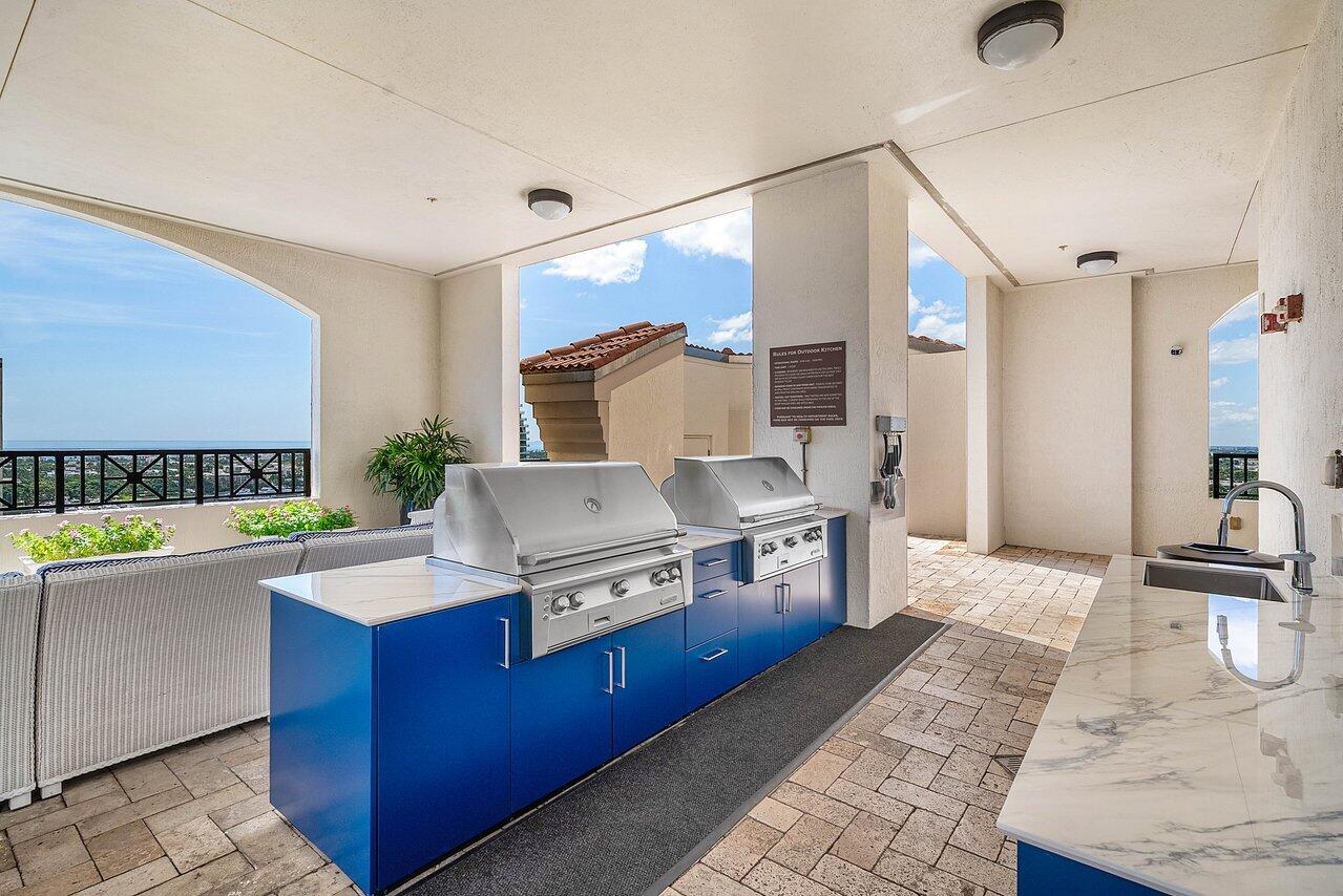 Gas grills