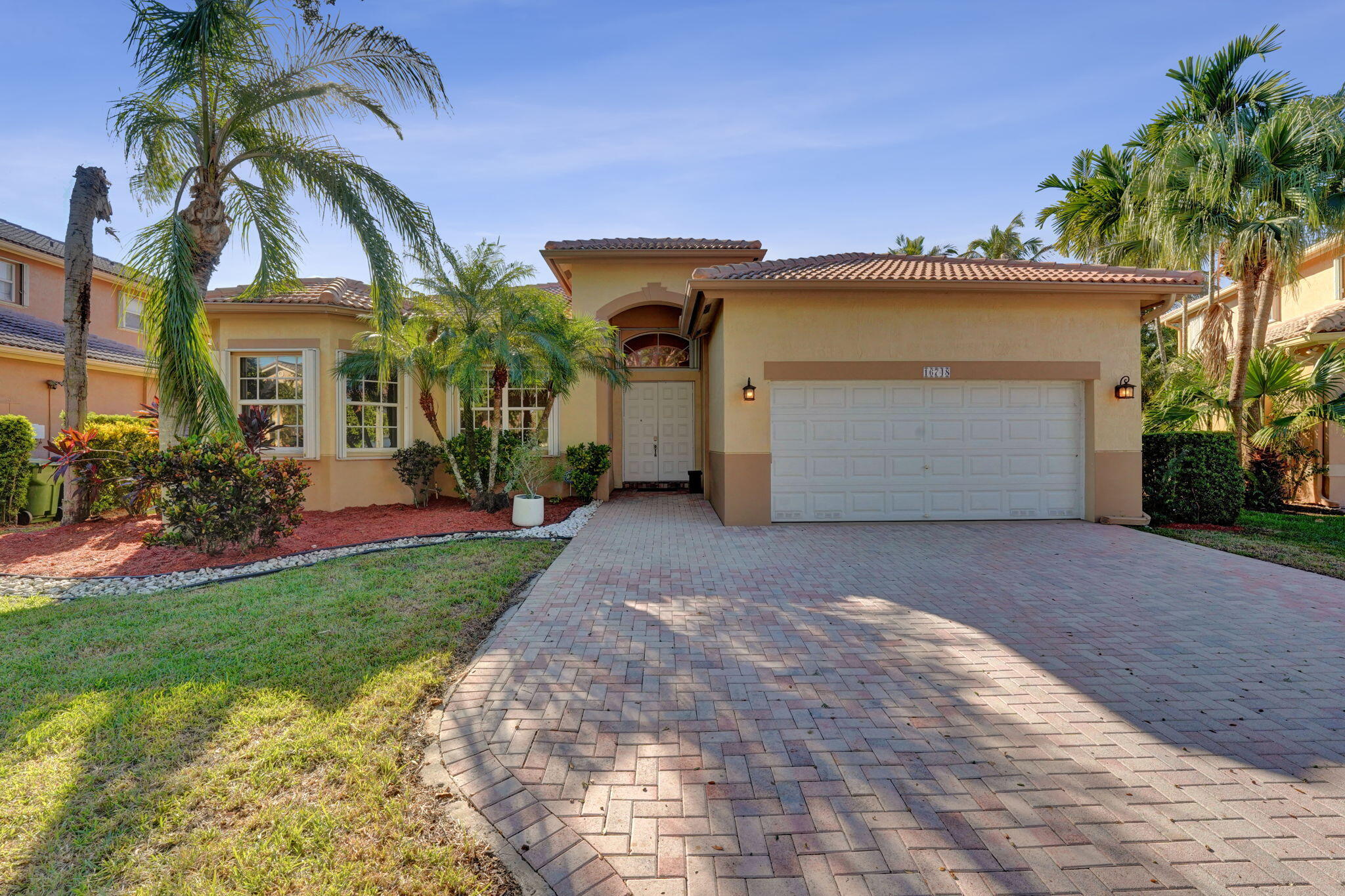 Extra-Wide Paver Driveway