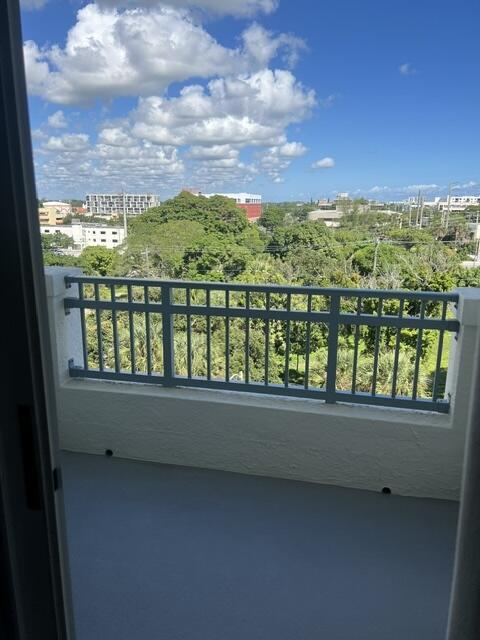 Balcony 2