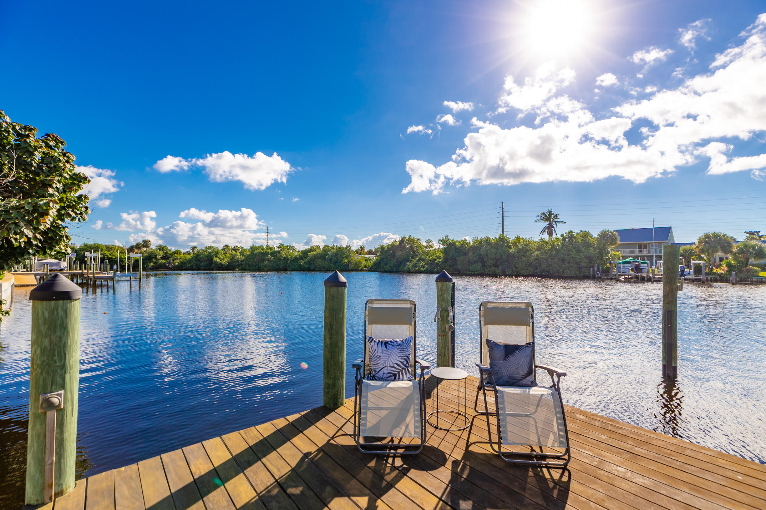 Dock