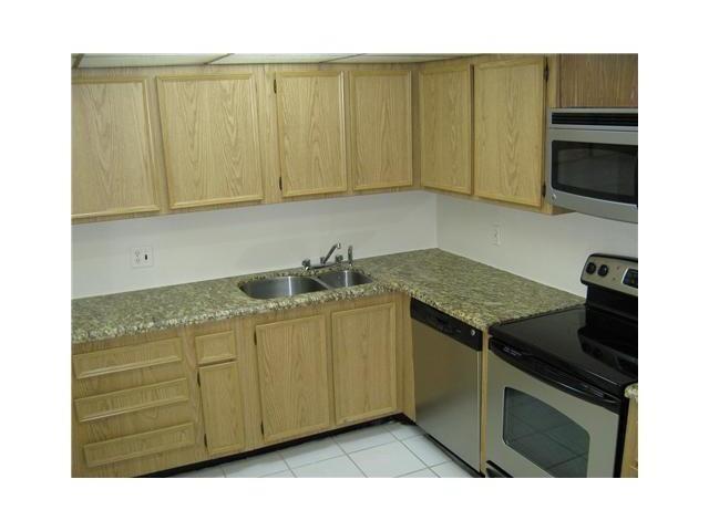 733 kitchen
