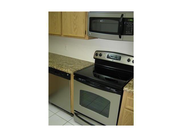 MICROWAVE, SMOOTH TOP RANGE