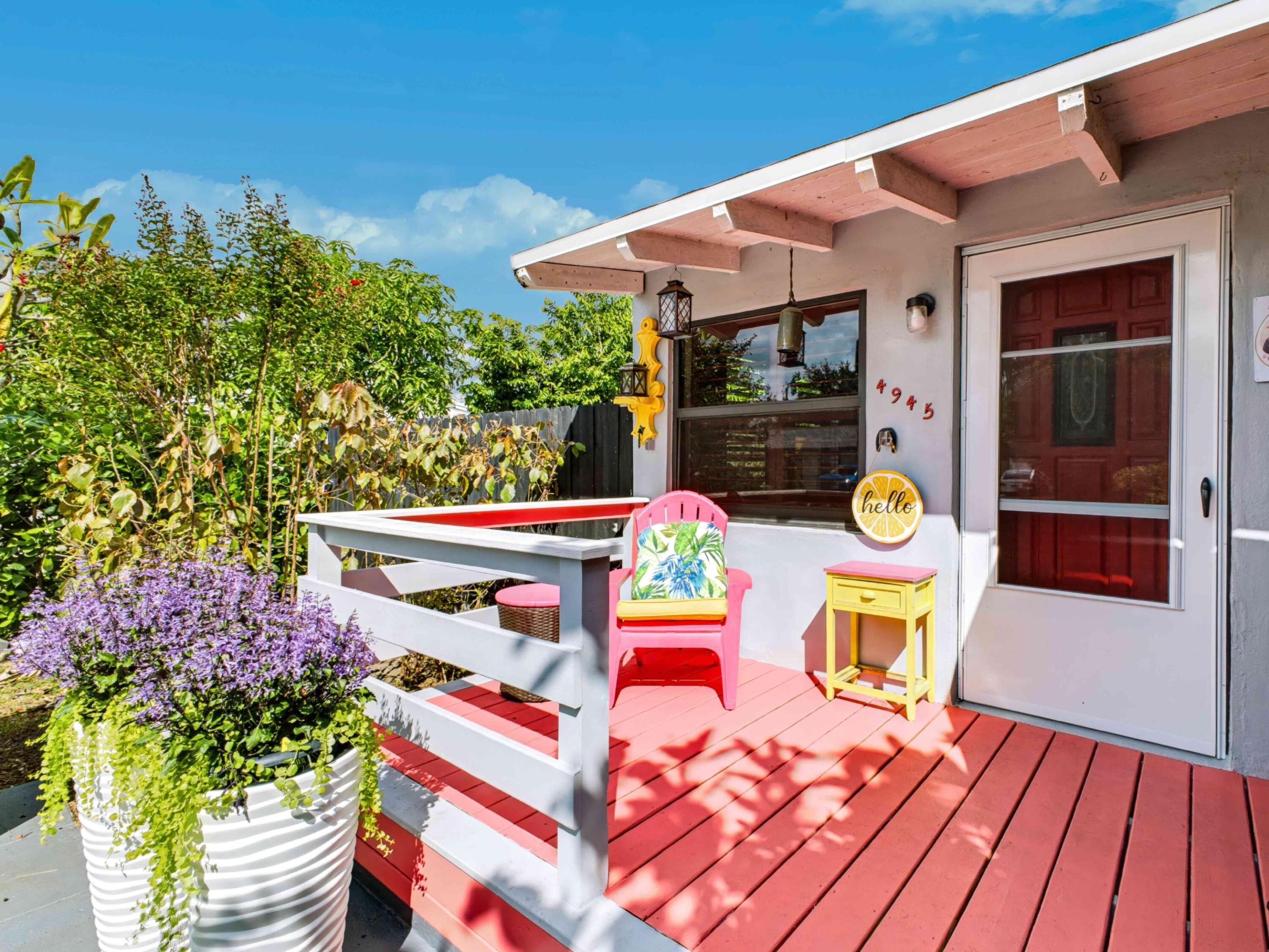 Front Deck 2 Front Deck 2