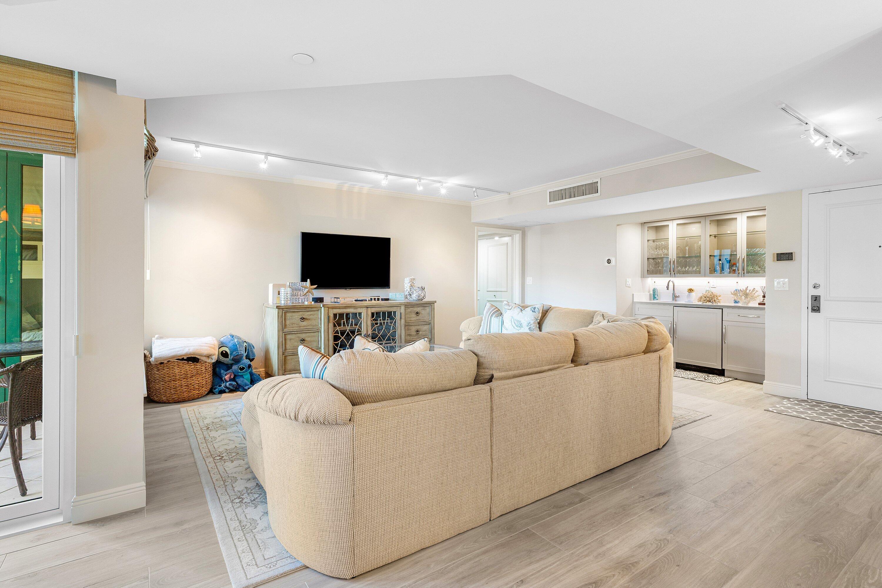 002-100Southeast5thAvenue-BocaRaton-FL-3