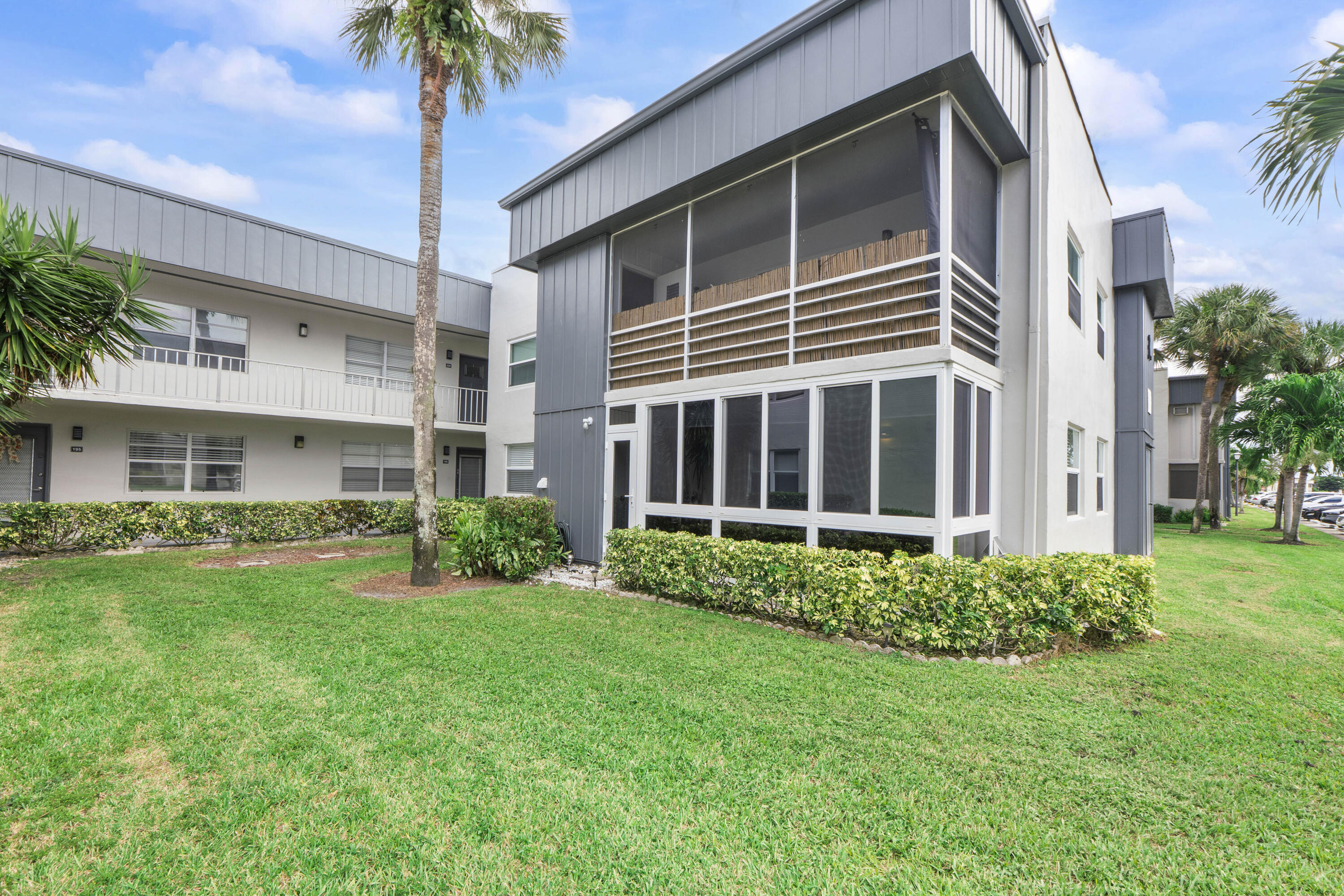 197 Normandy Ln_031