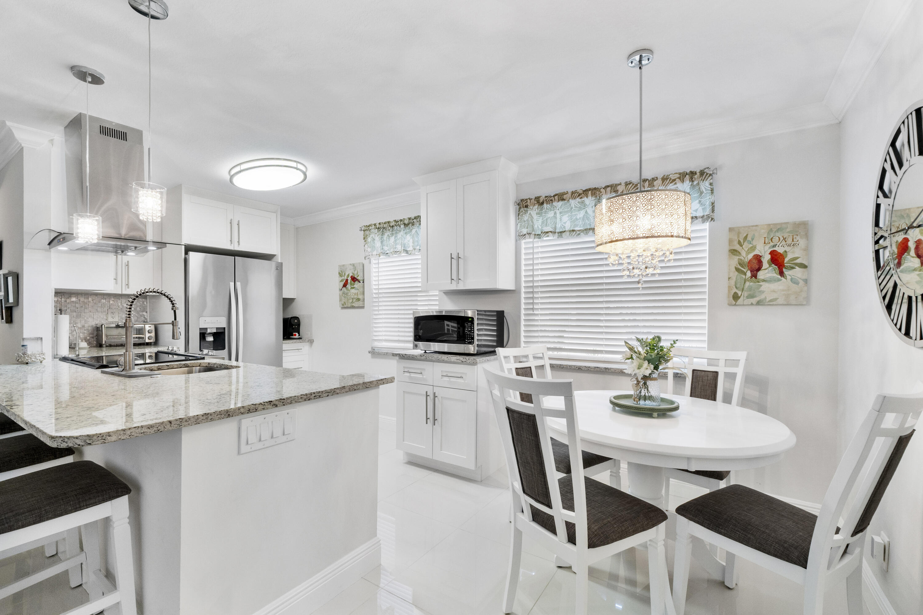 197 Normandy Ln_024