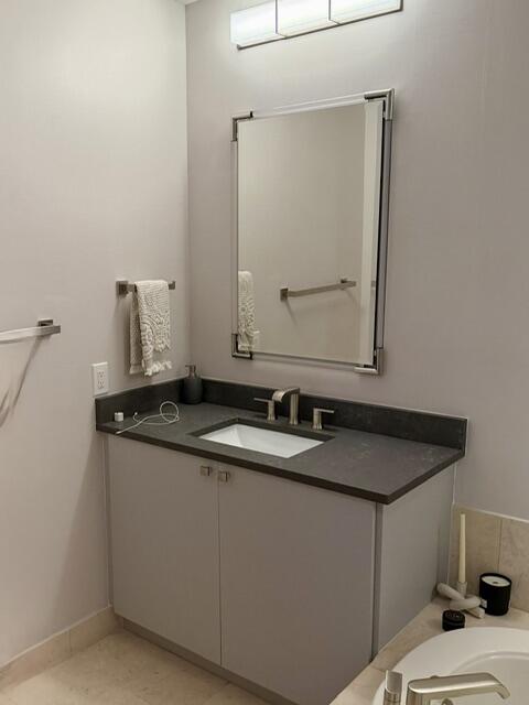 Primary Bath w/Separate Sinks and Soaking Tub.