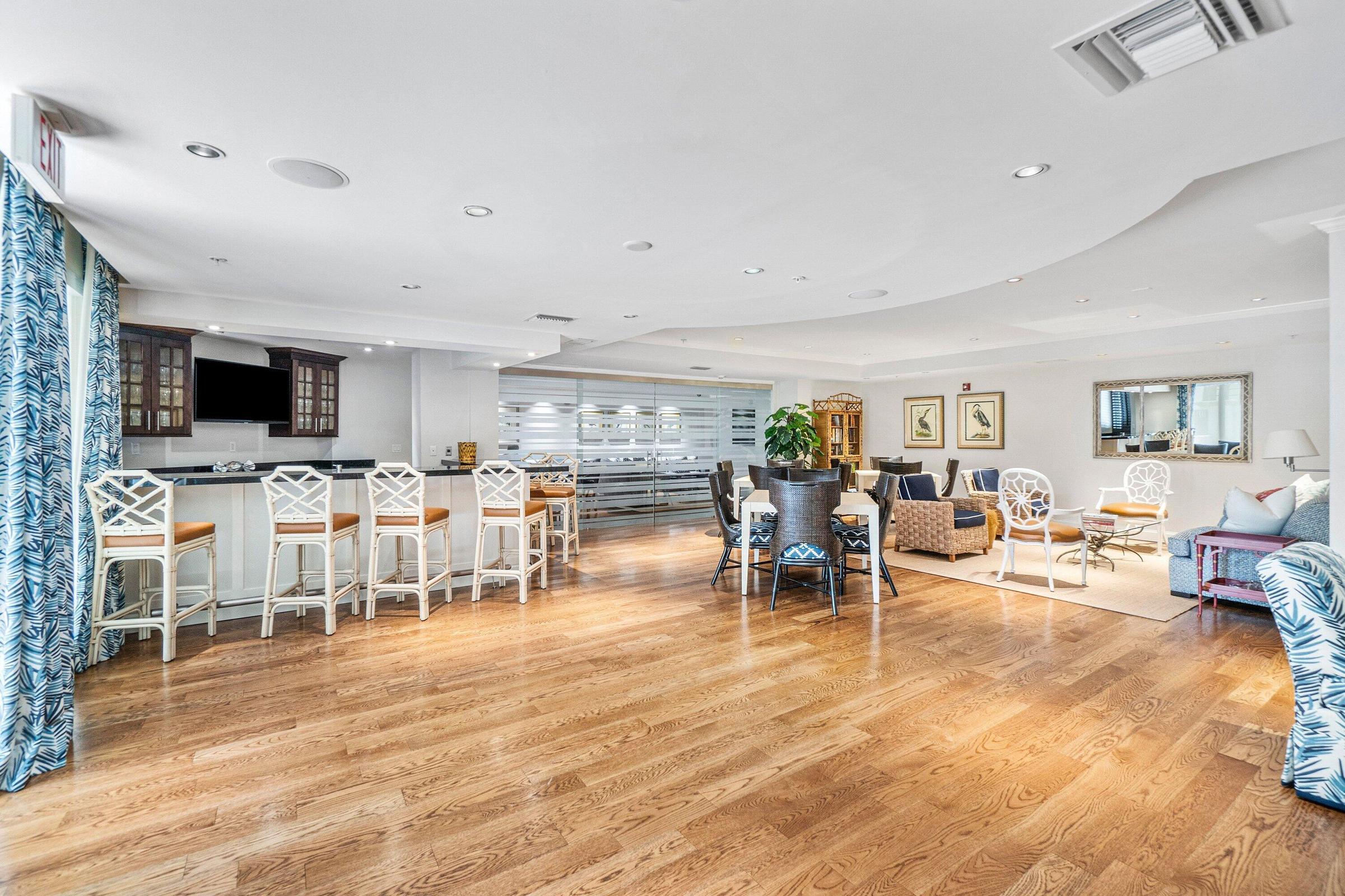 Club Room