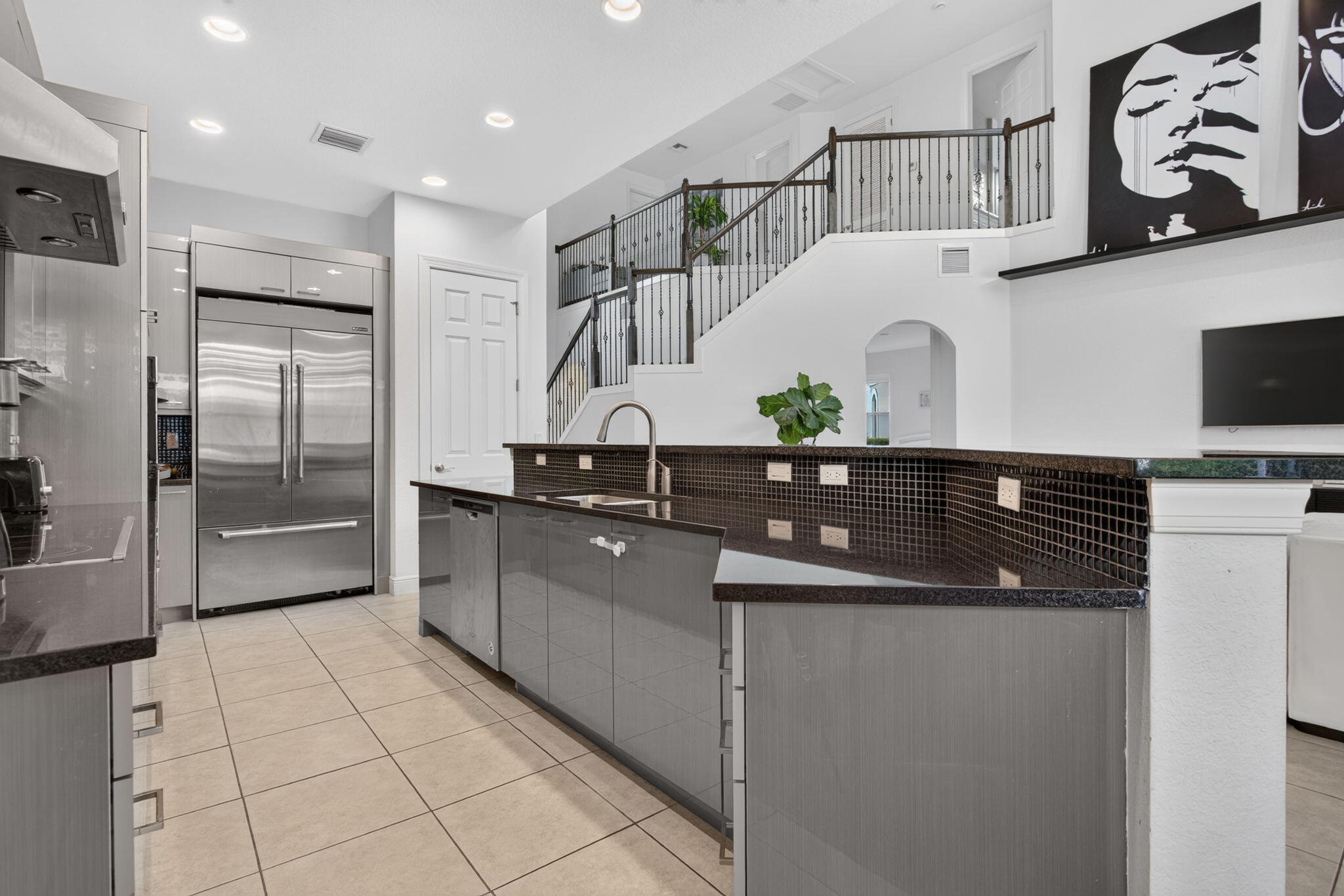 52-web-or-mls-8171-52