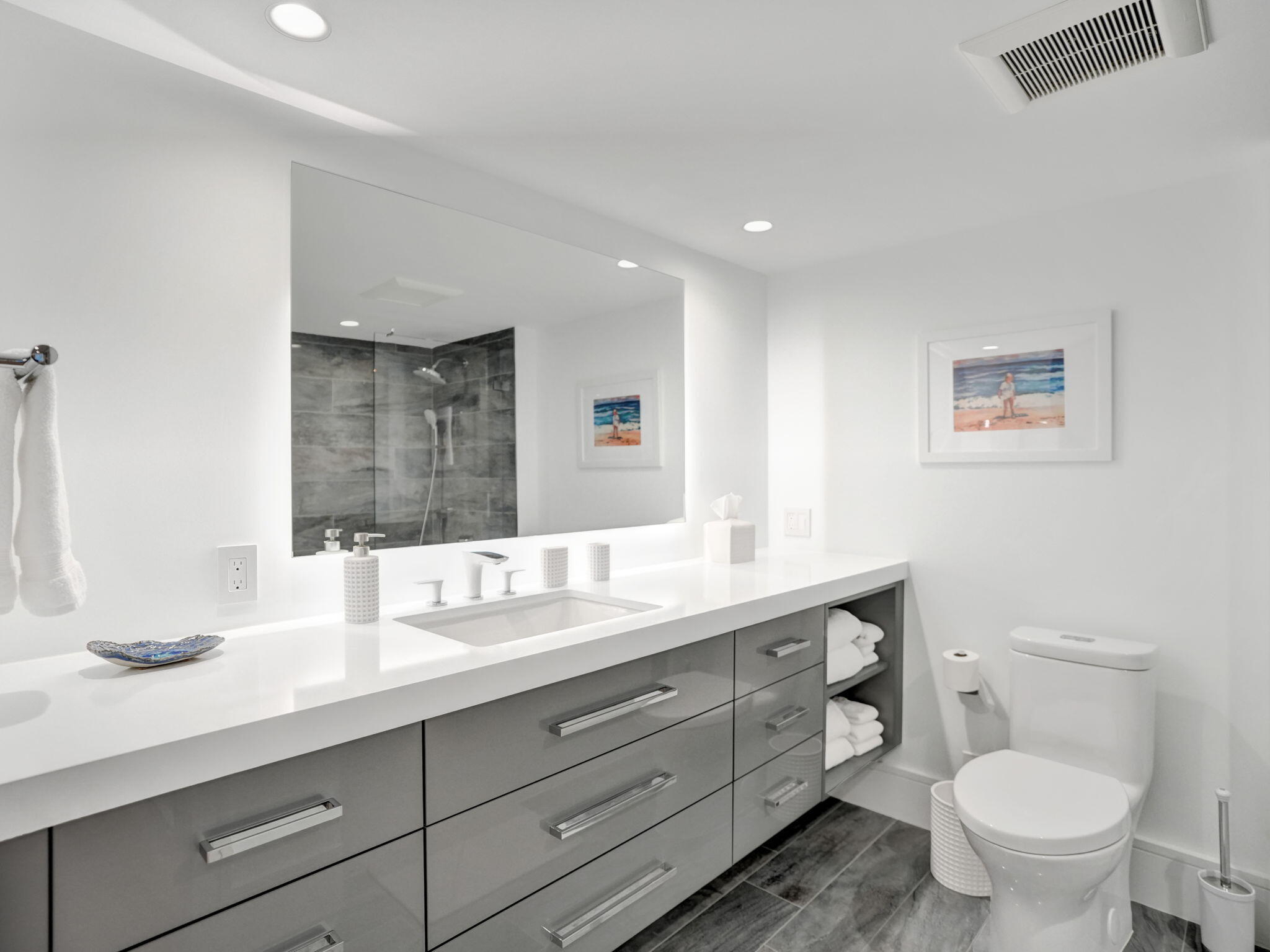 3211 S Ocean Blvd 402