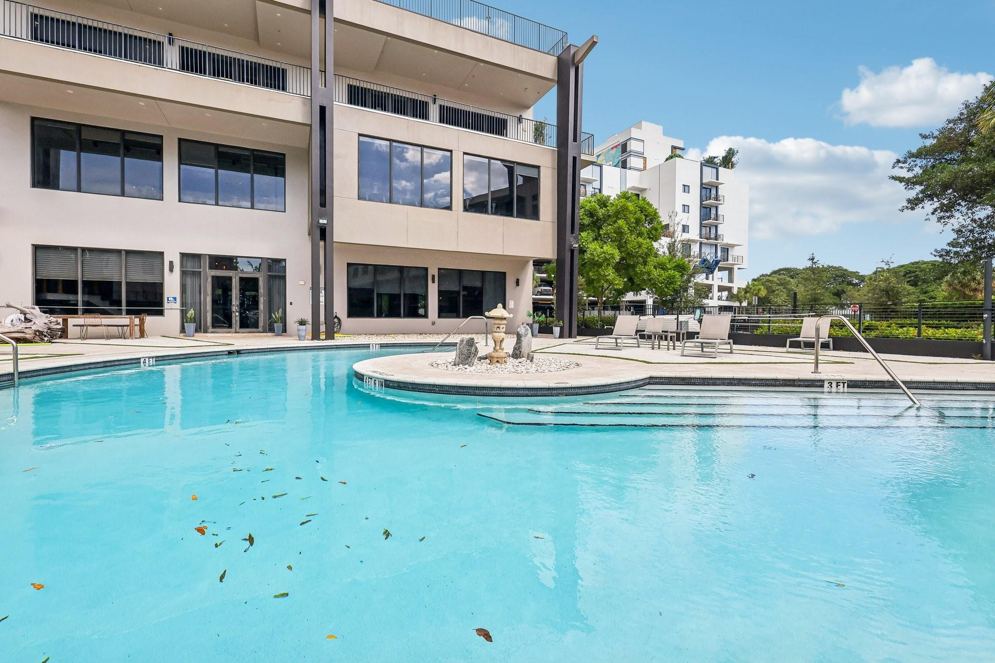 Community pool