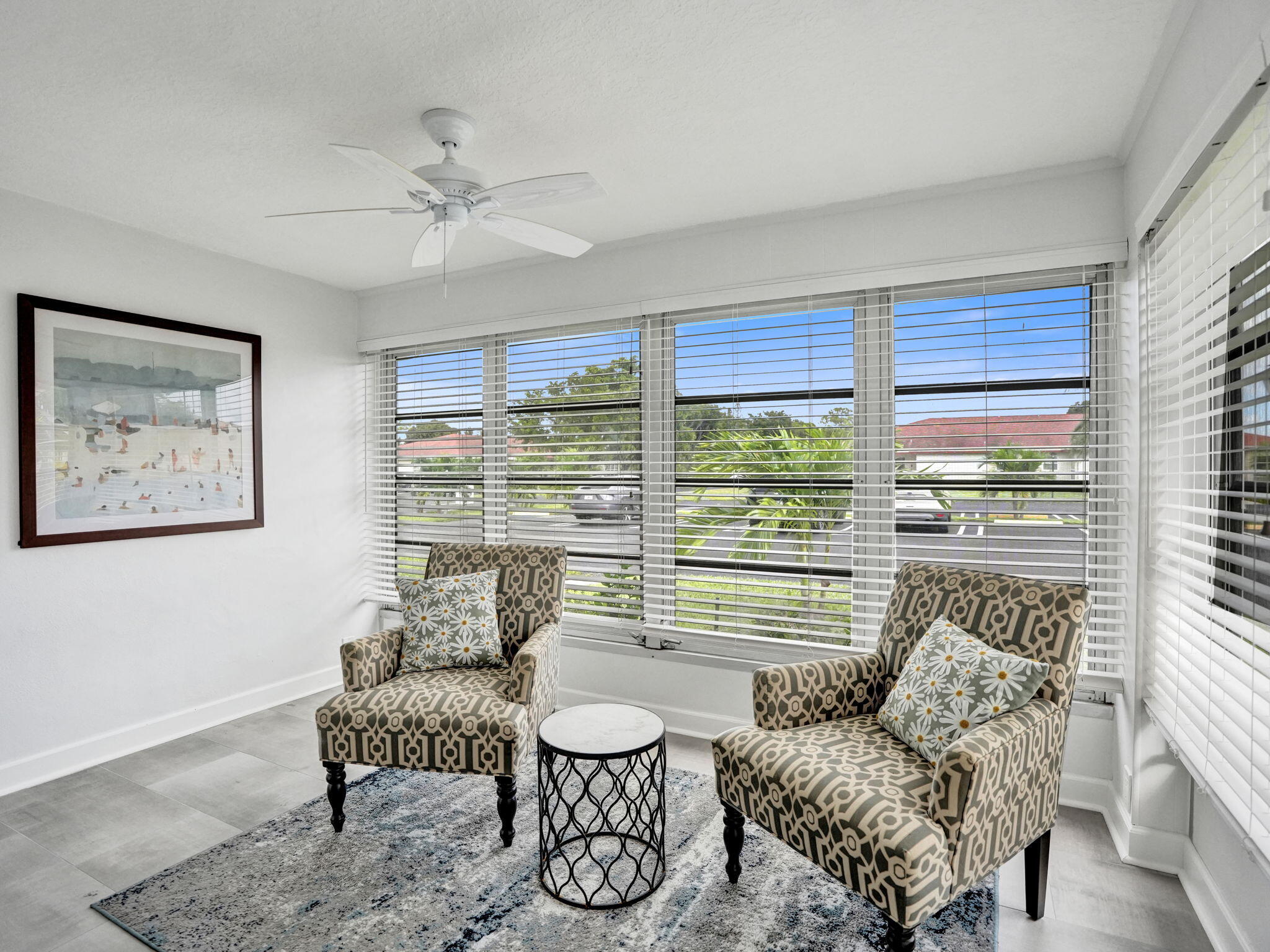 DEN/FLORIDA RM/OFFICE