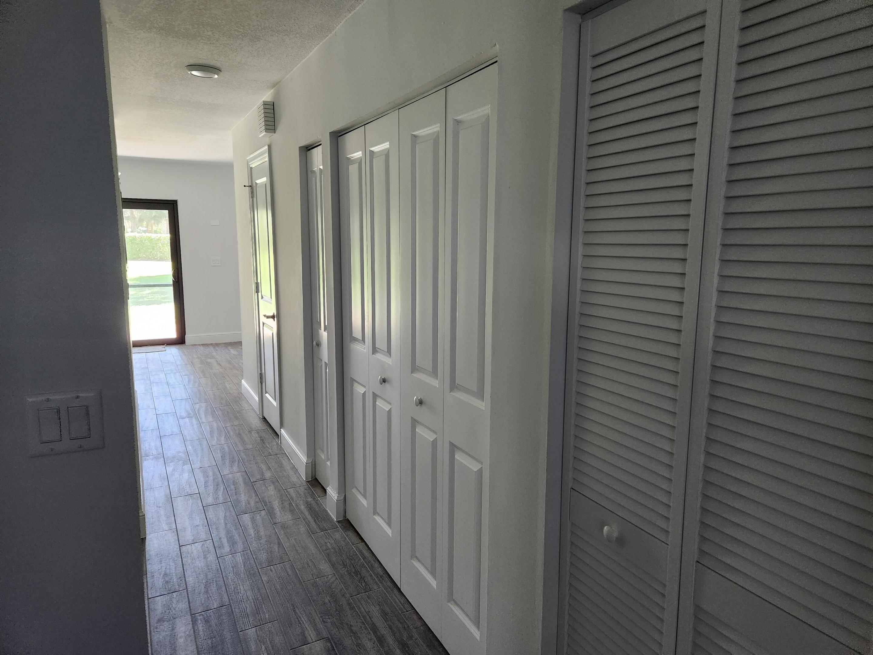 1st floor hallway