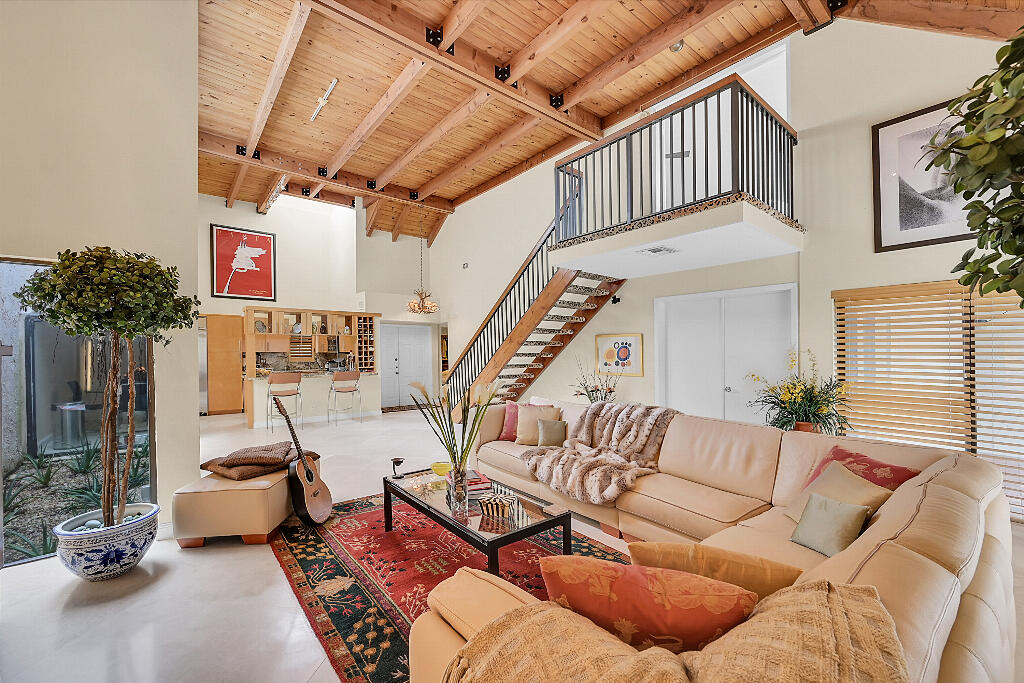 6130 Via Tierra Drive, Boca Raton