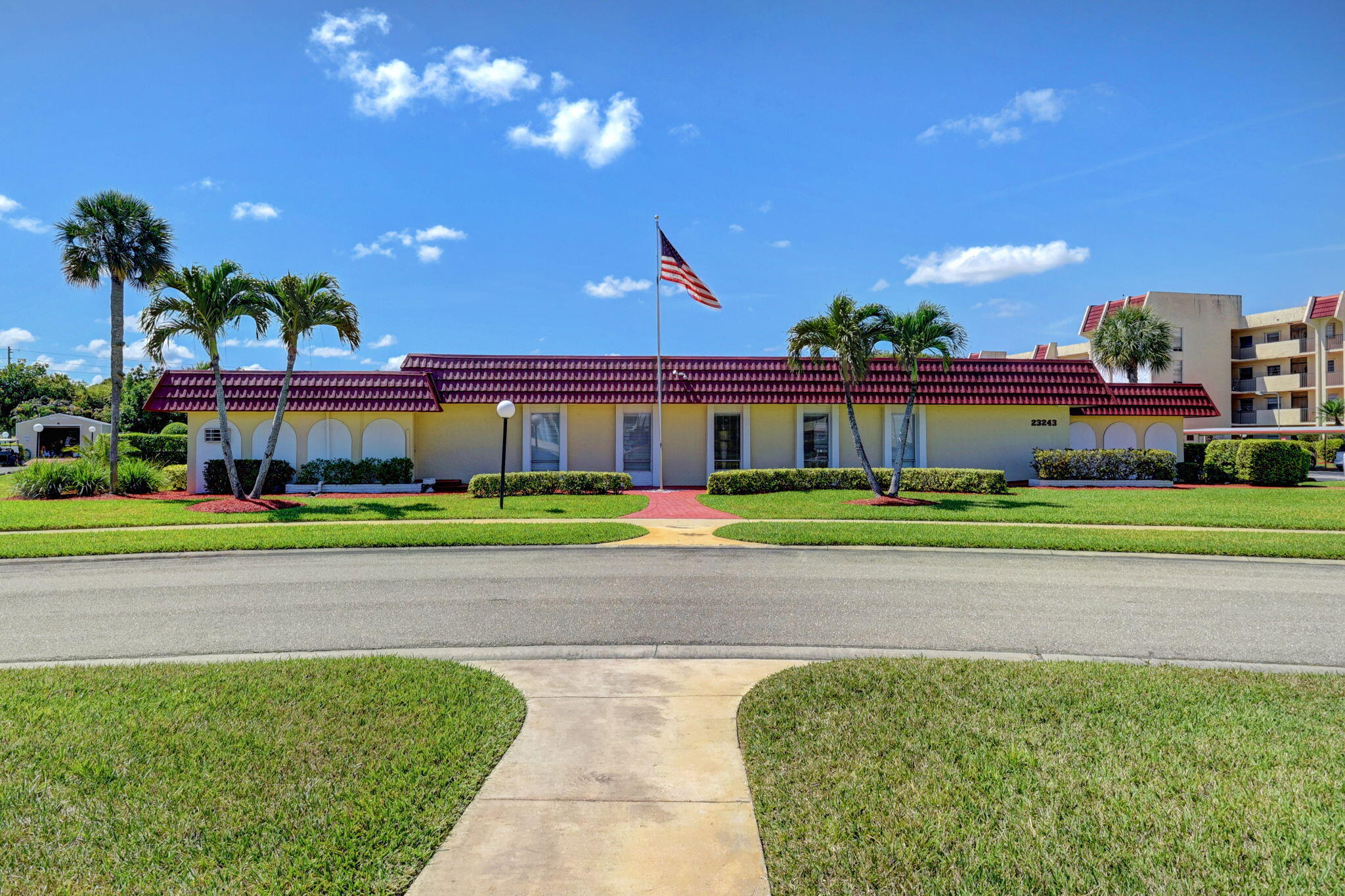 34-web-or-mls-43_boca barwood (2)