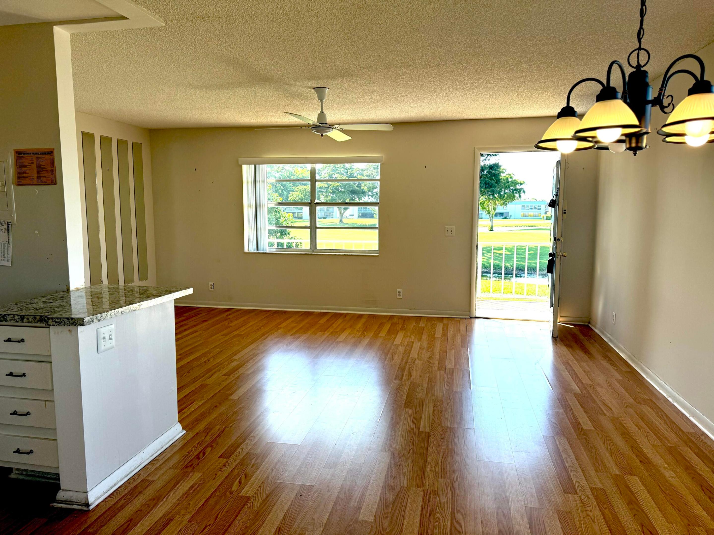 240 B-E View To Entry 240 B-E View To Entry
