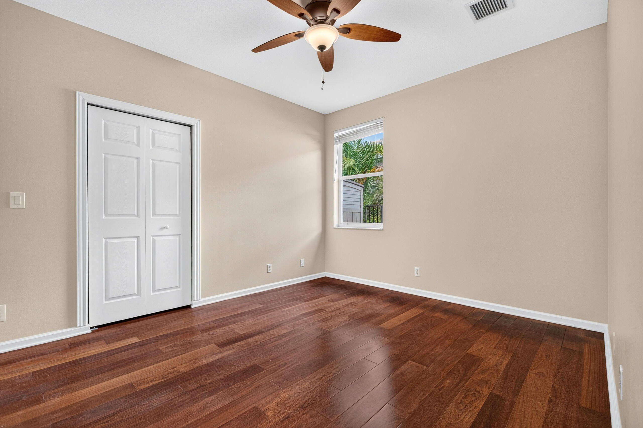 Guest Bedroom 3- Wing 2
