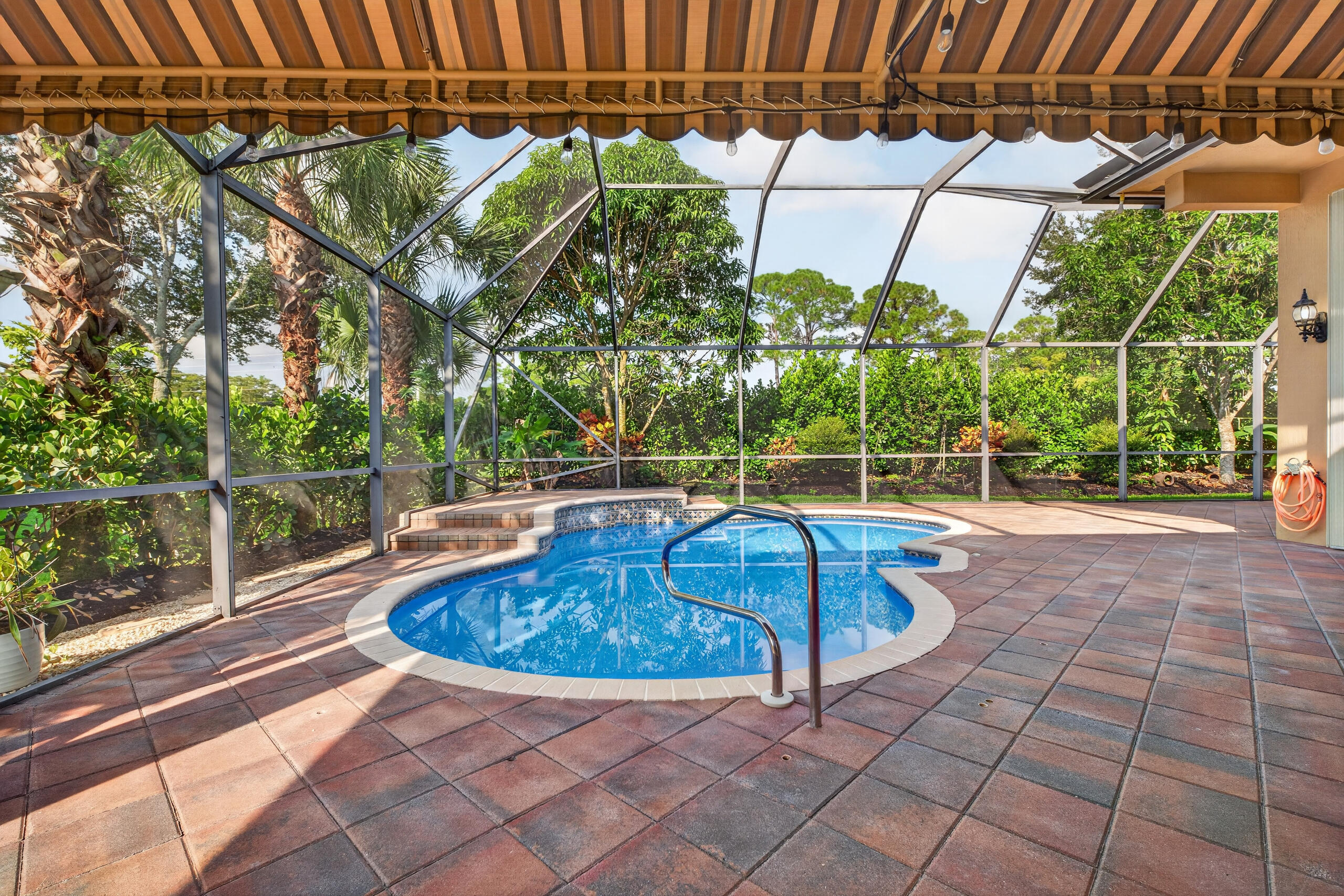 Screened Pool