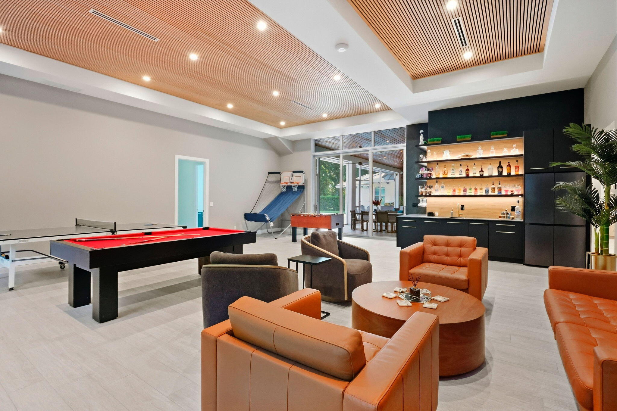 Club/Game Room