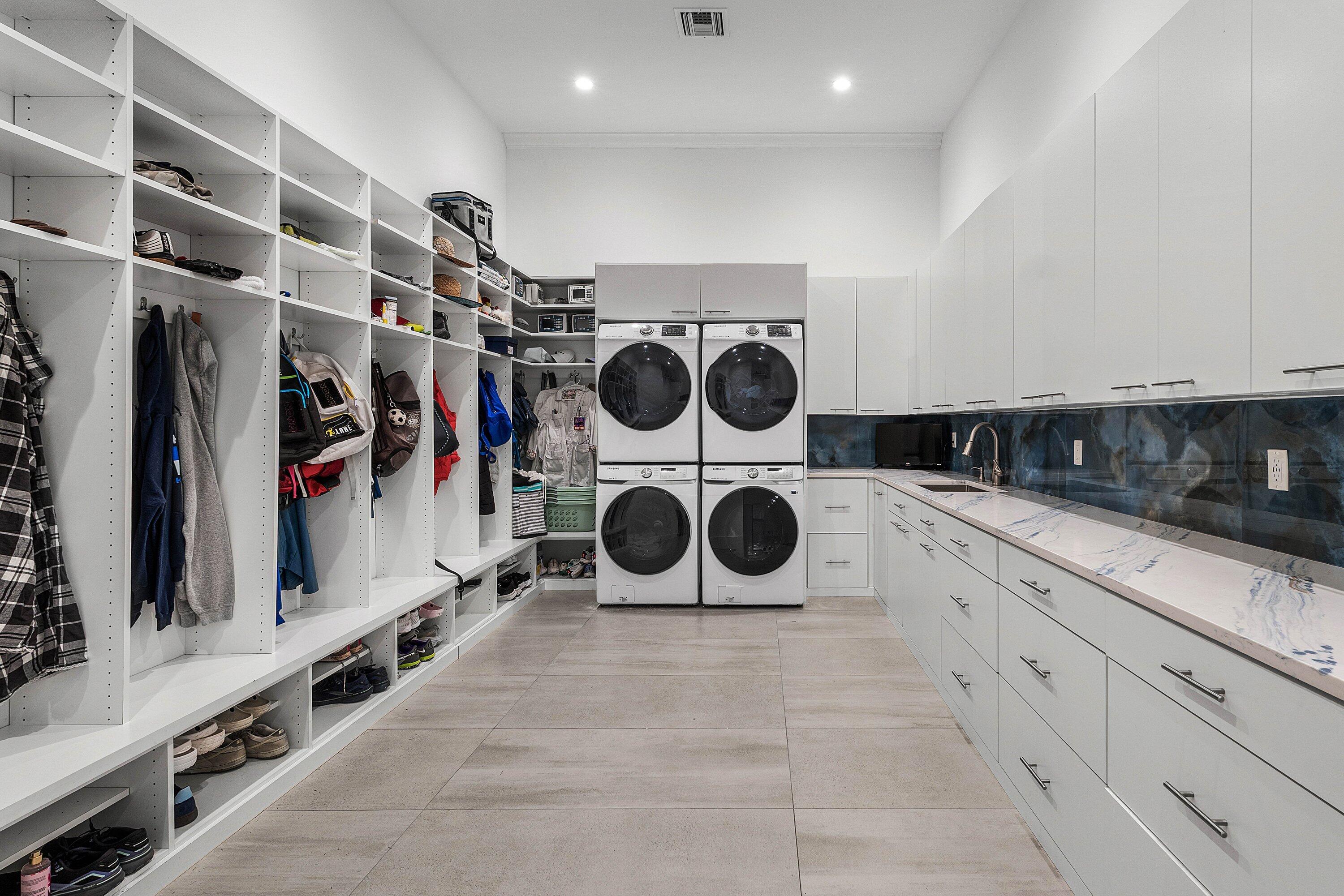 Laundry/Mud Room