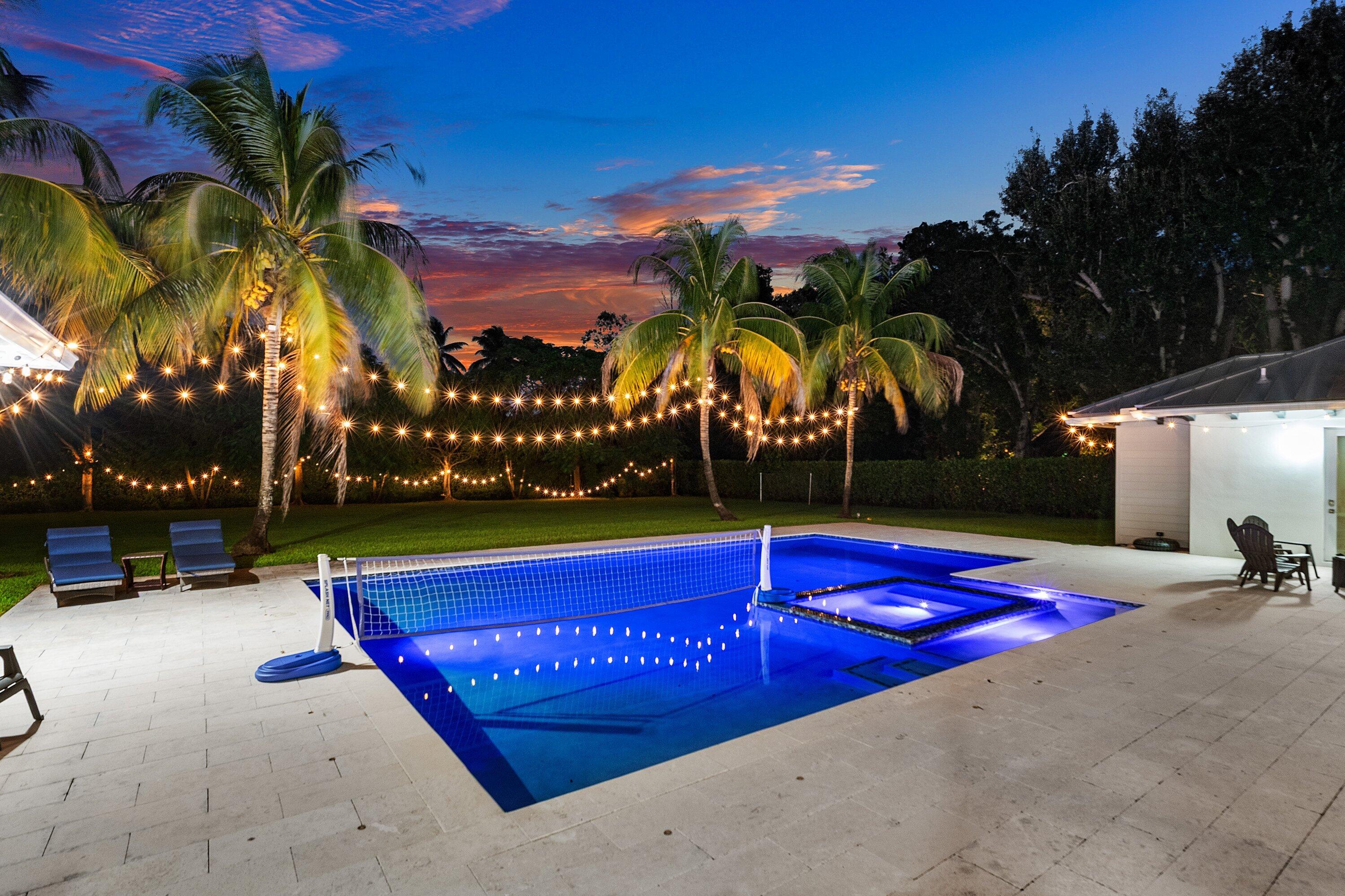 Twilight - Pool