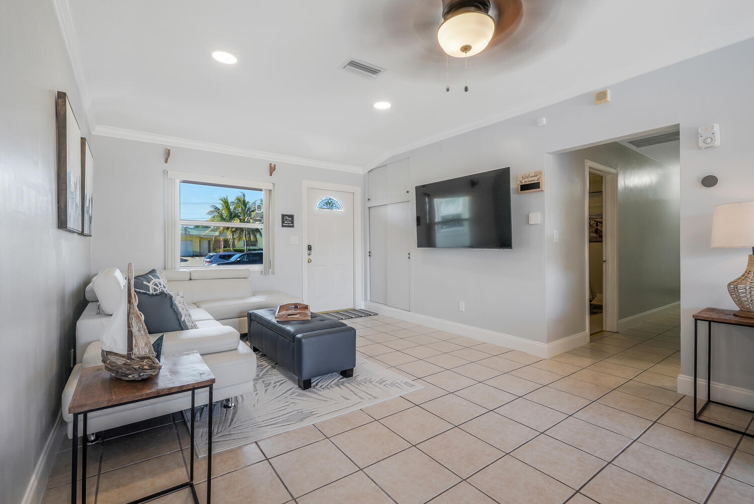 416 Lighthouse Drive North-large-007-001 416 Lighthouse Drive North-large-007-001