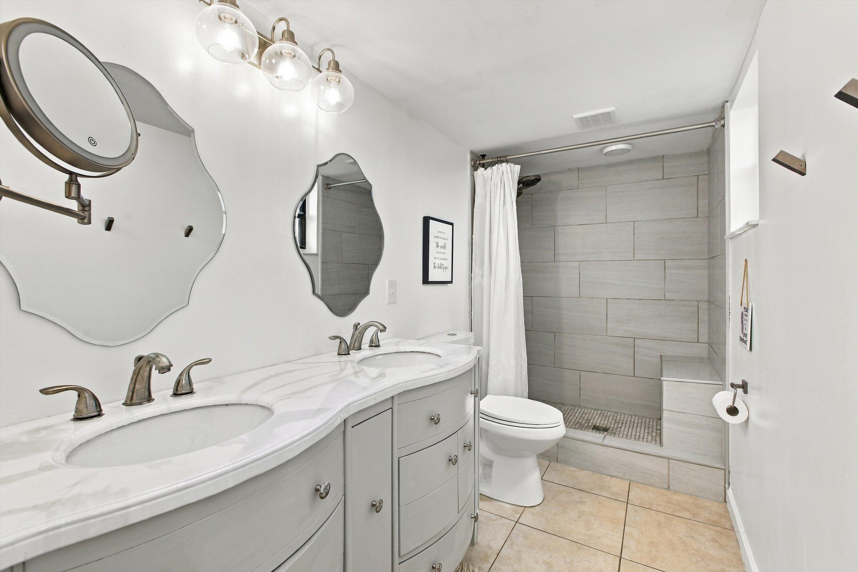 19-Primary Bathroom