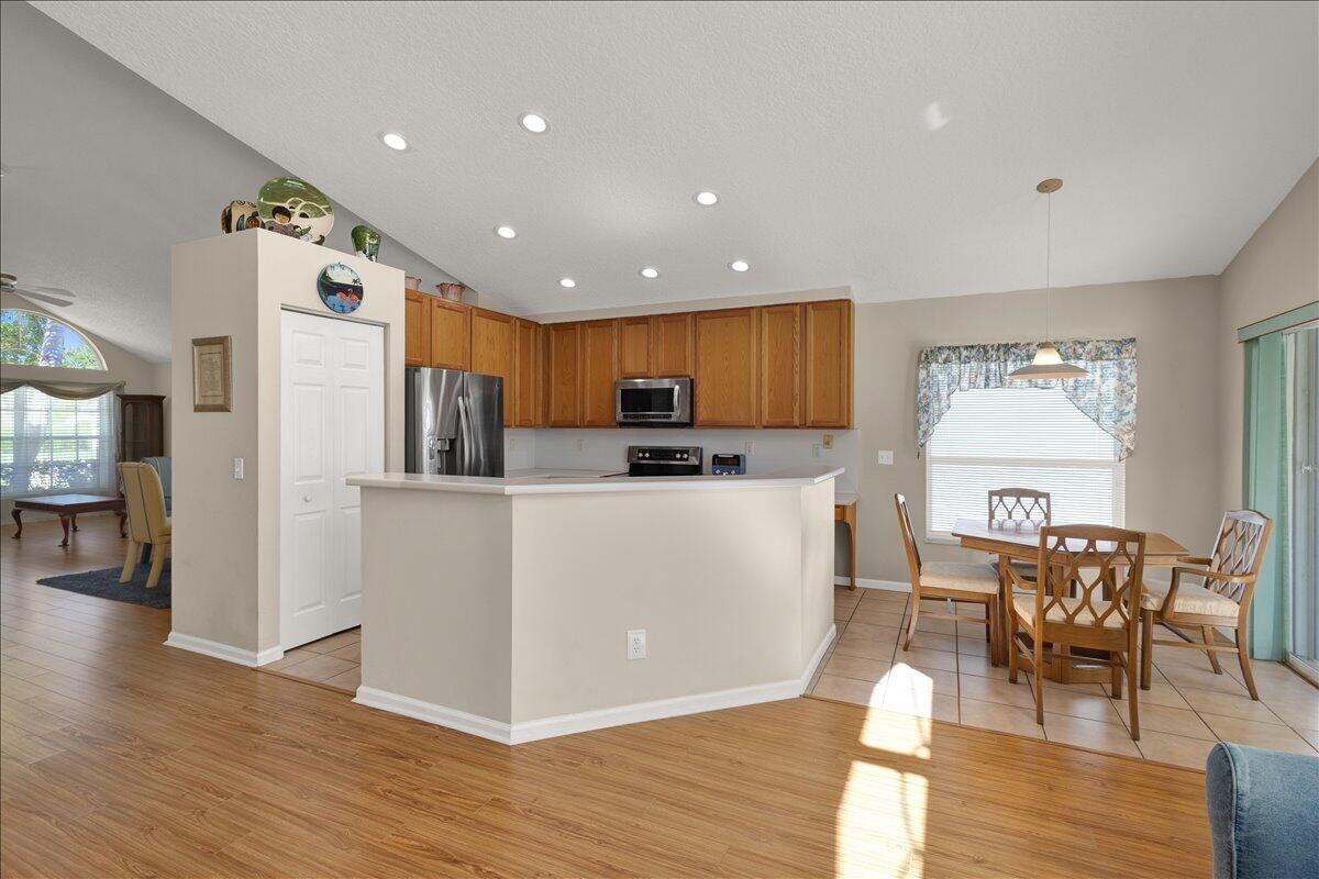 Kitchen/Nook
