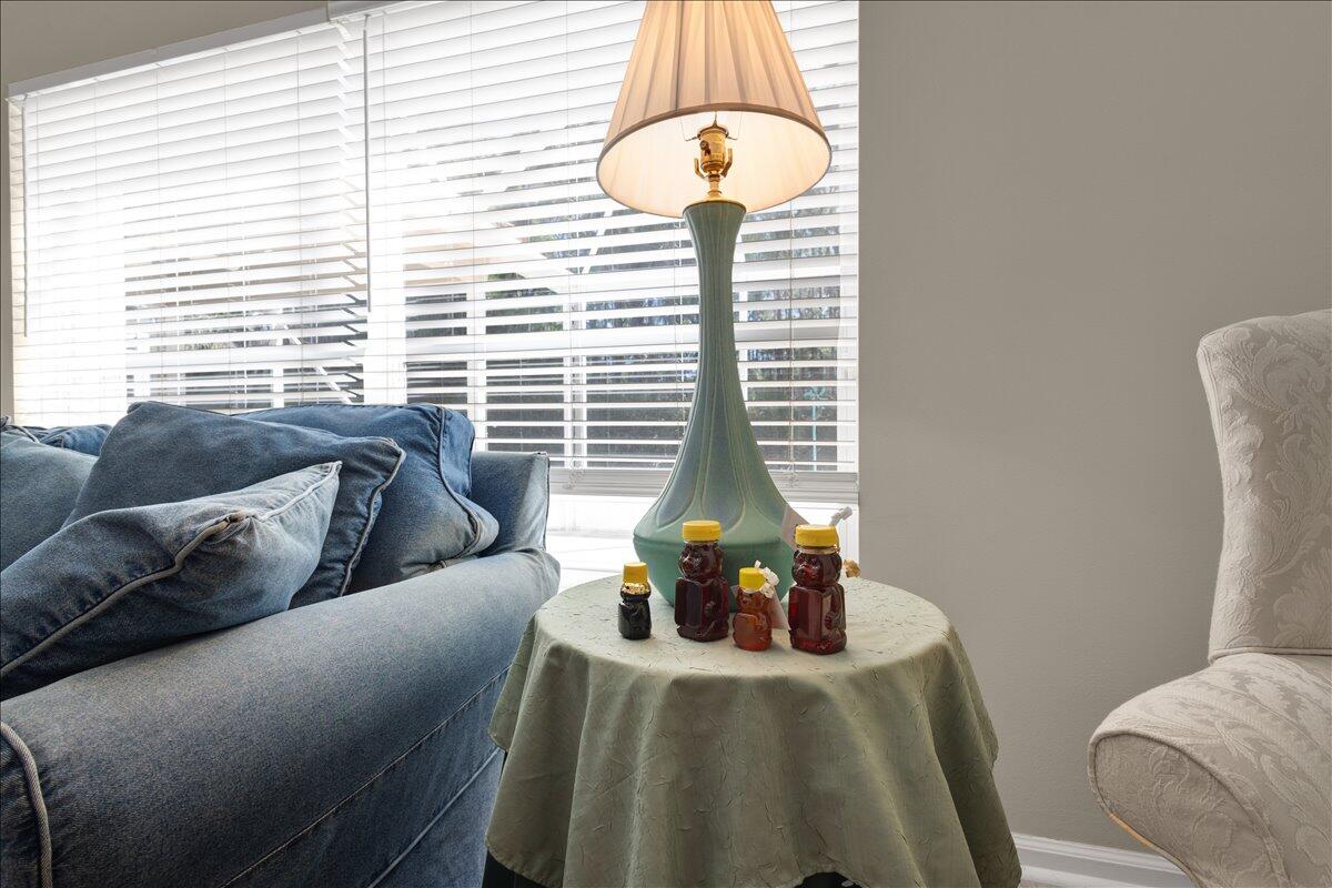 Family Room ...Look really close