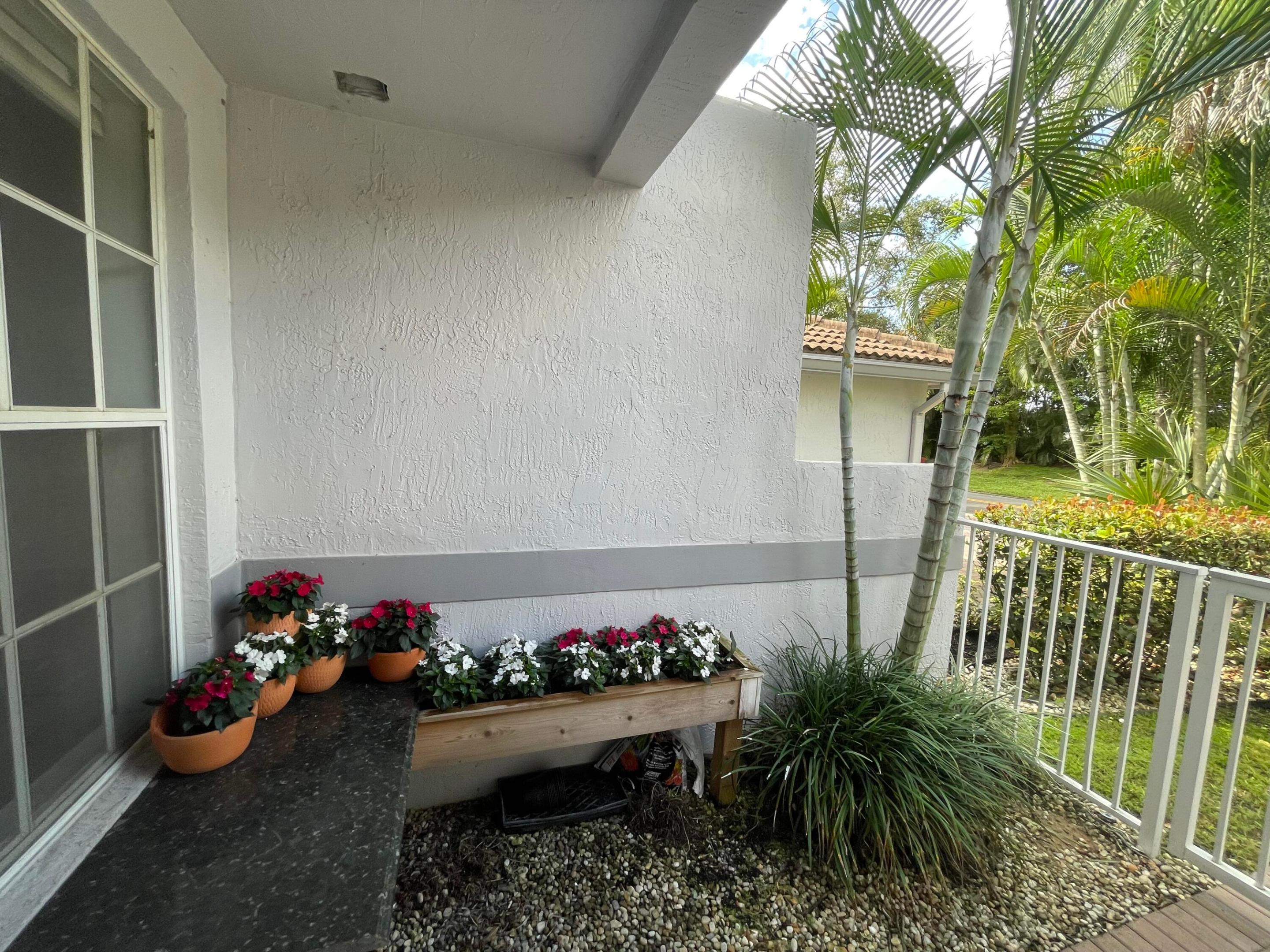 Front Door Garden Area