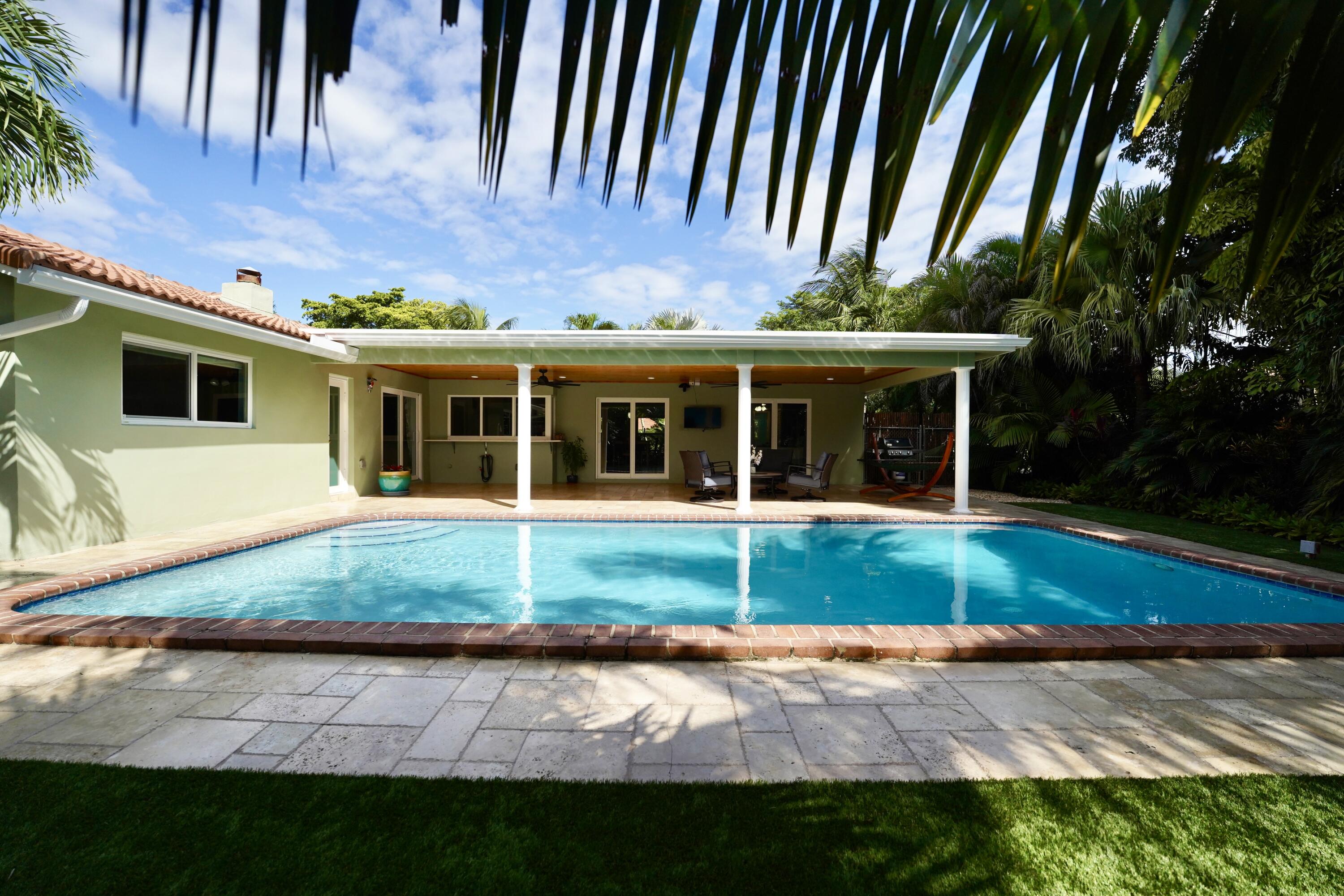 Oversized pool