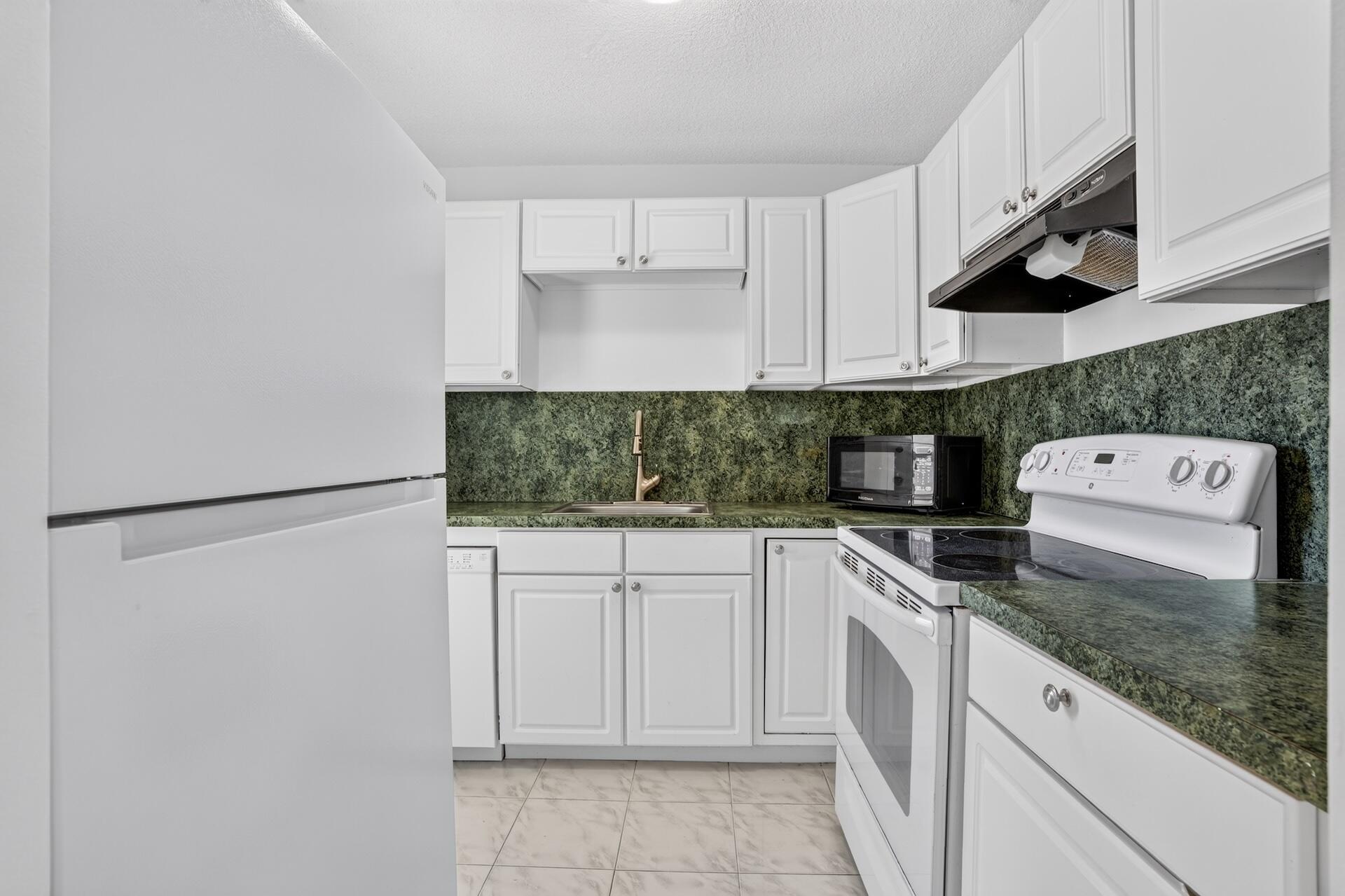 Horizon 404 KITCHEN Horizon 404 KITCHEN