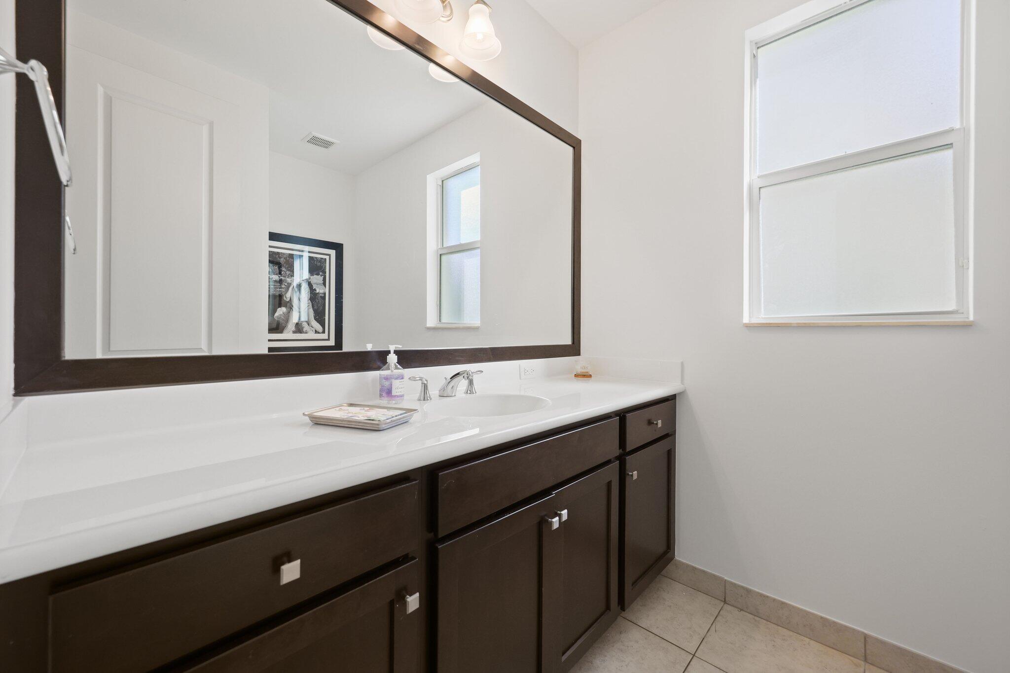 232 Carina Drive - 62.jpg-SMALL