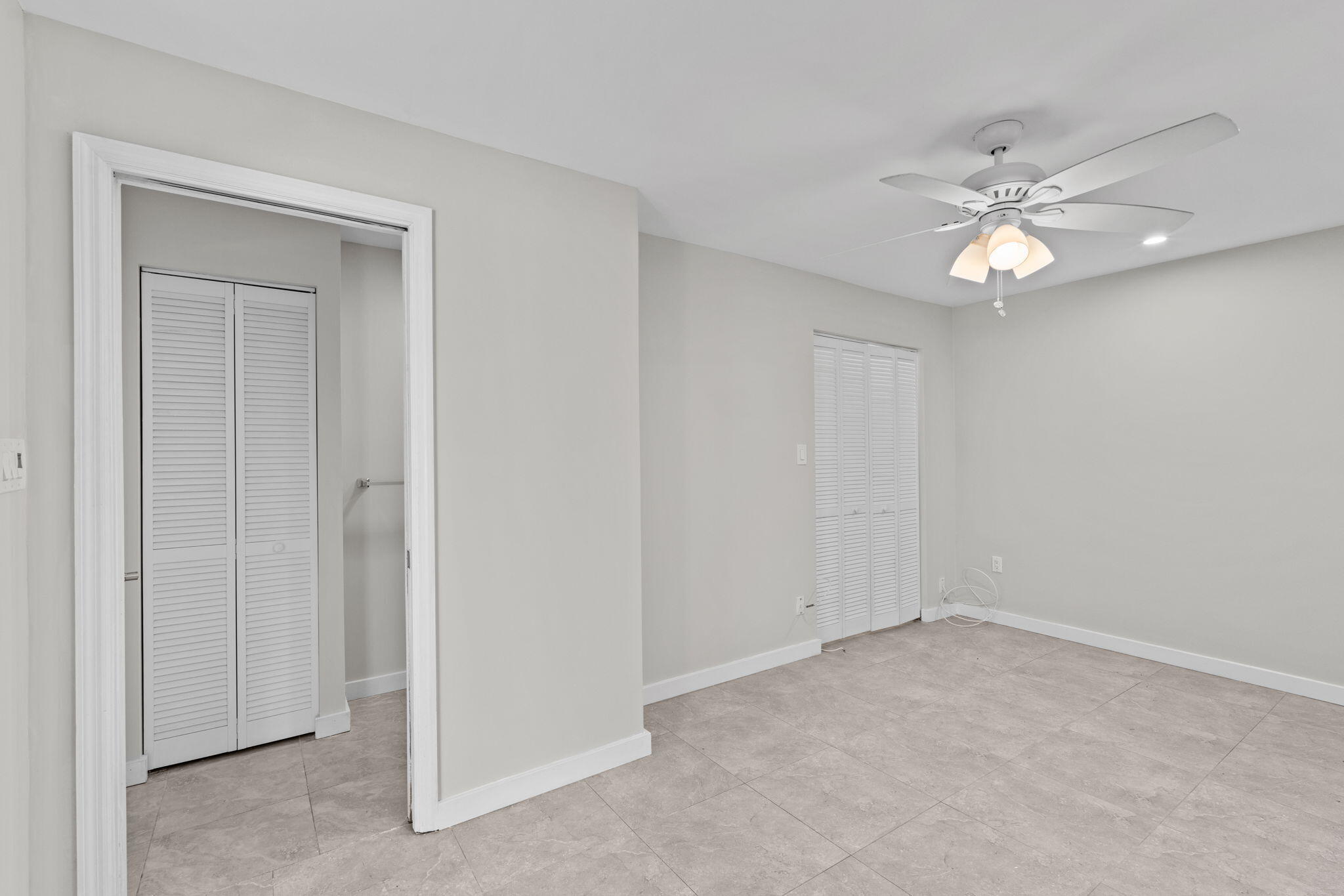 25-web-or-mls-A7401728