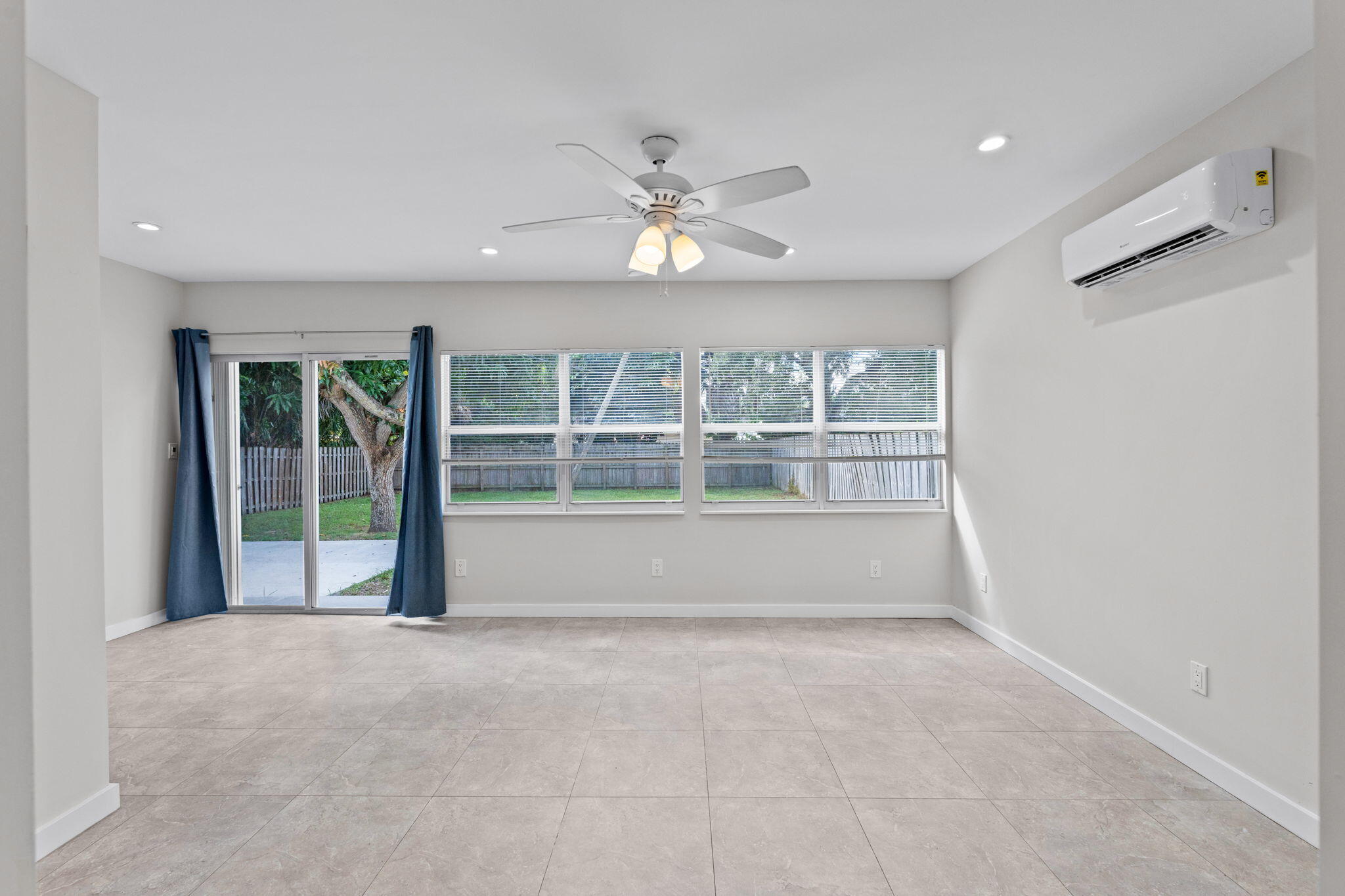 12-web-or-mls-A7401766