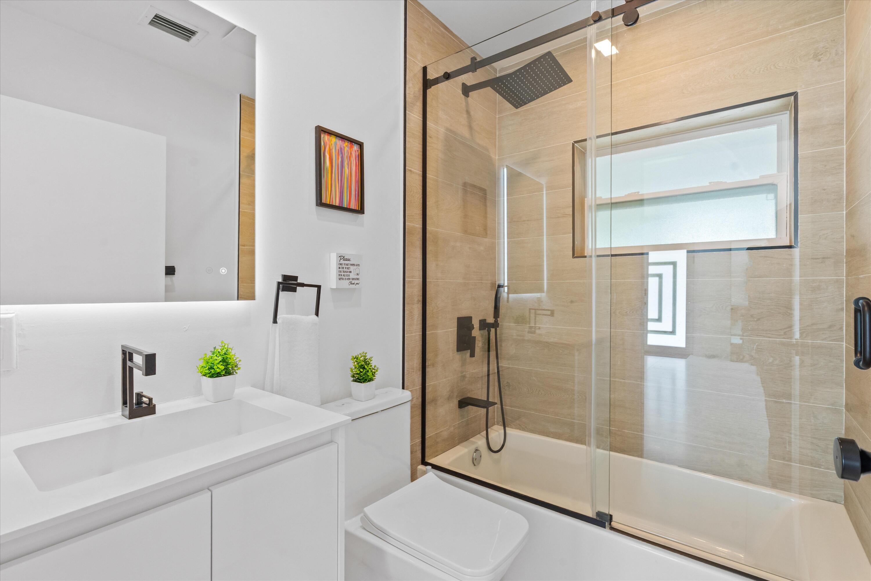 28-209 NE 27TH DRIVE WILTON MANORS, FL-5
