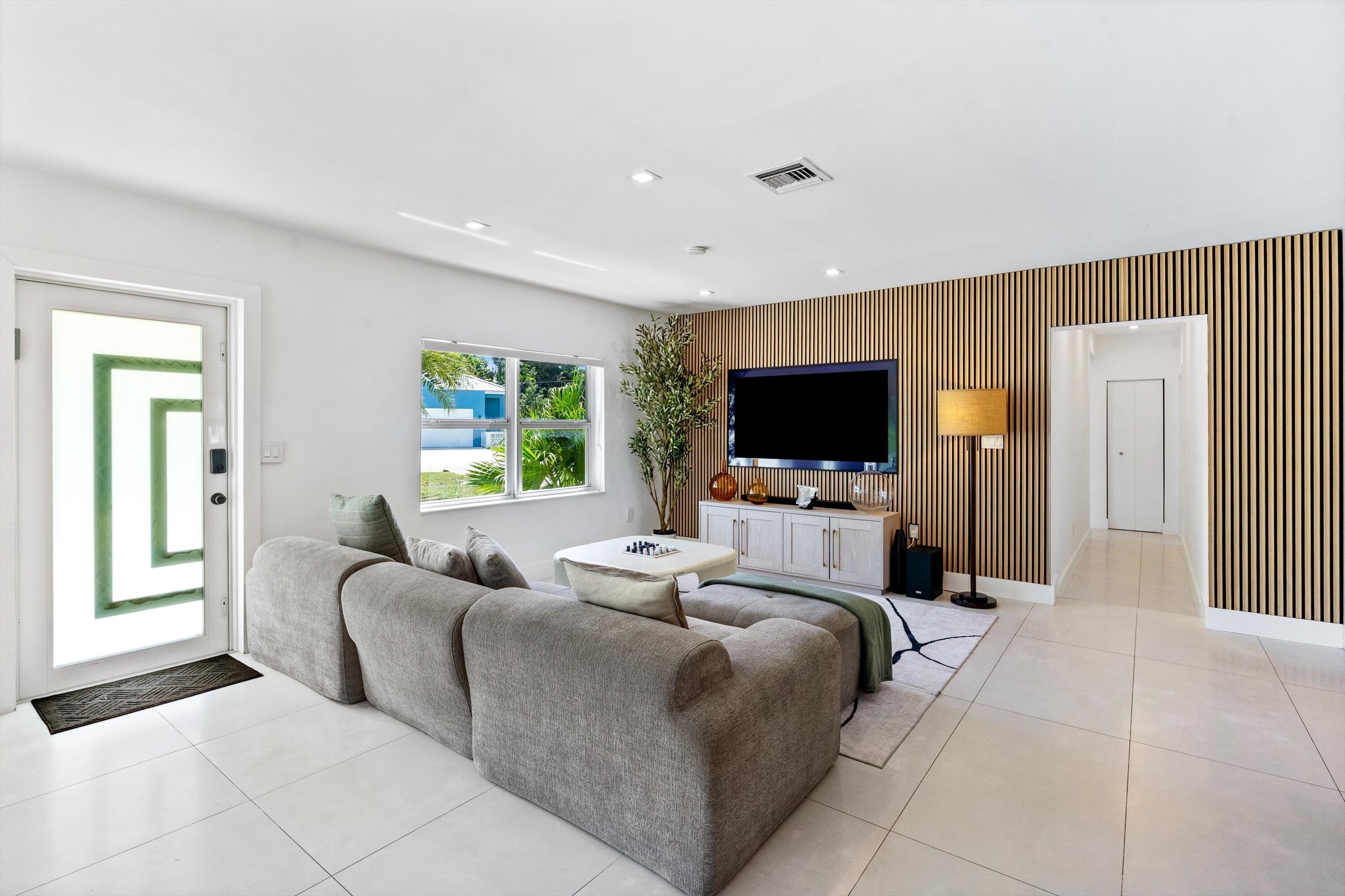 03-209 NE 27TH DRIVE WILTON MANORS, FL-5 03-209 NE 27TH DRIVE WILTON MANORS, FL-5