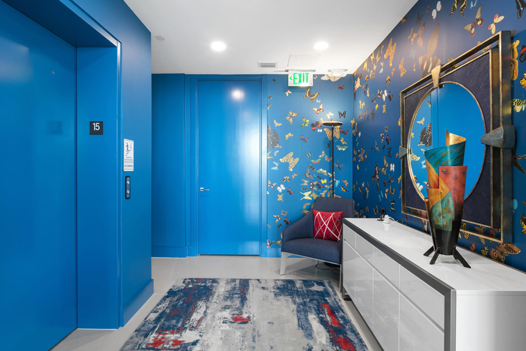 _0044_Aquablu-1503 MLS_0009_Foyer 2.jpg