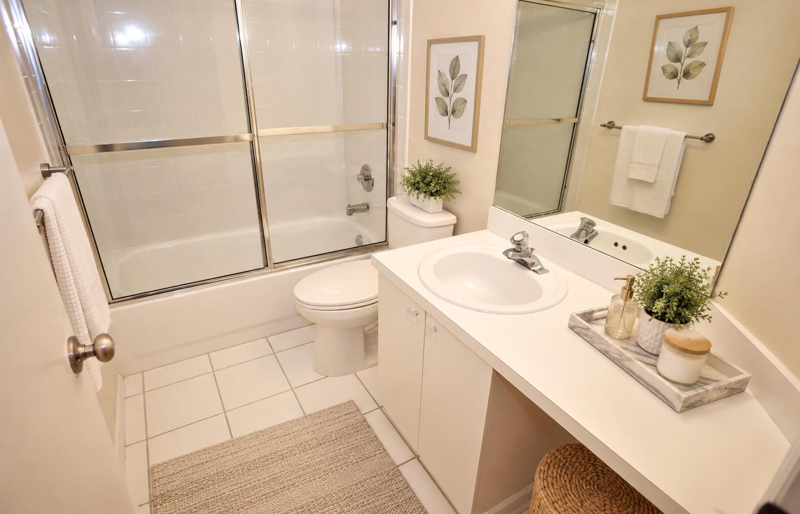 Guest Bath 2