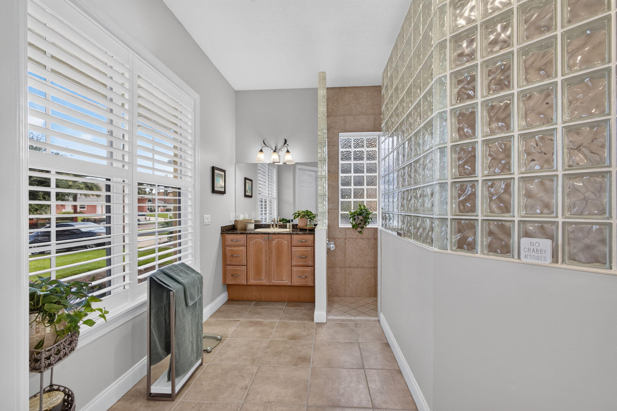 65-web-or-mls-5D1A7088