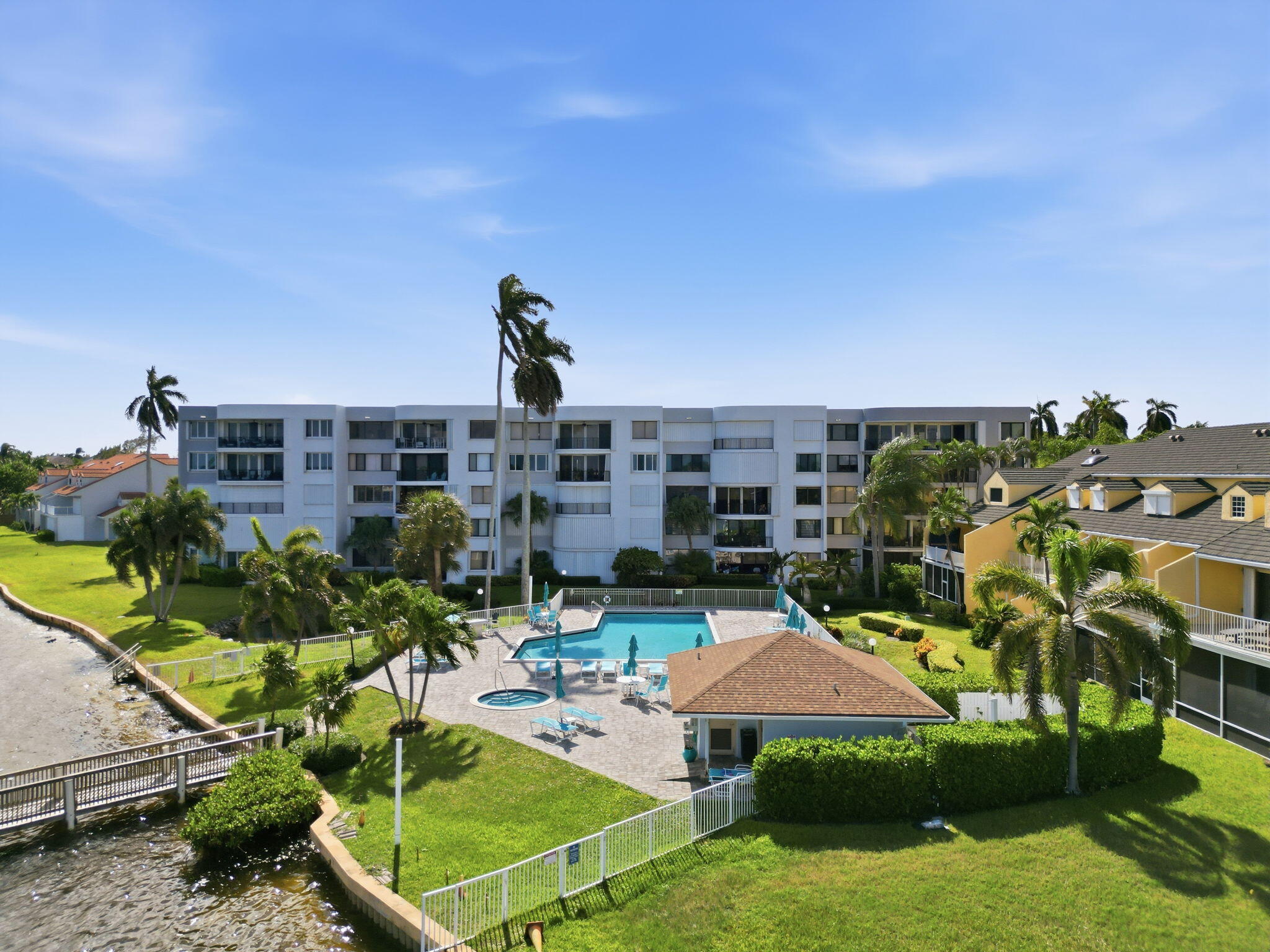 droneofpoolarea