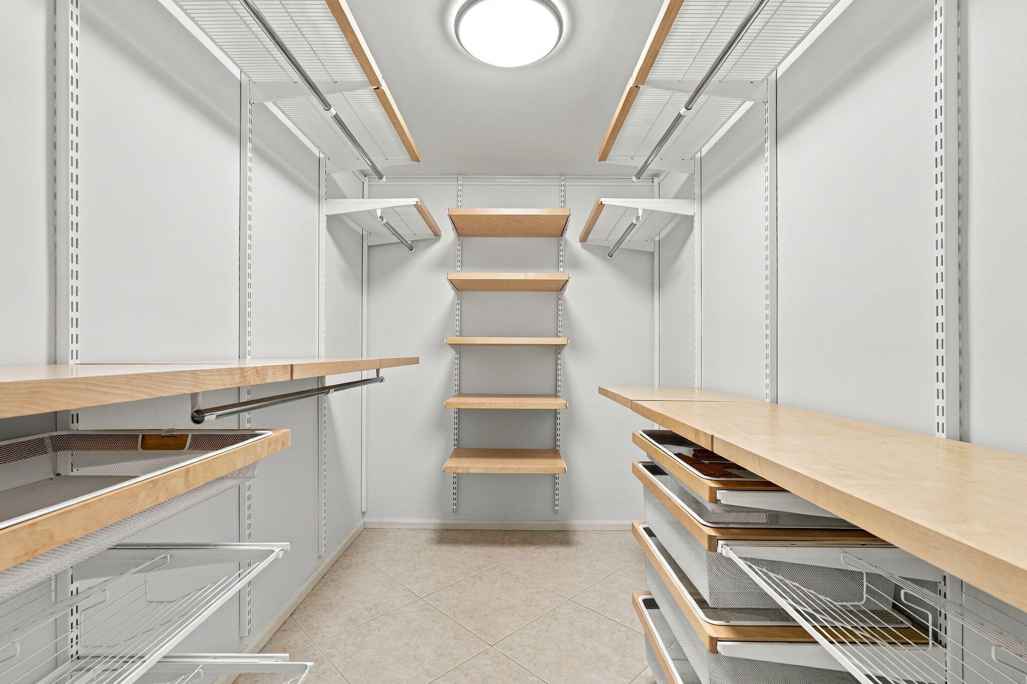 primarycloset