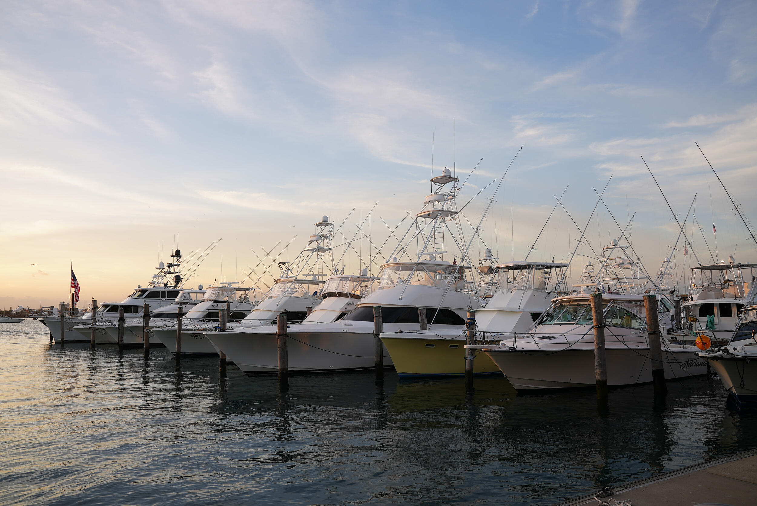 Havn-Yacht-Club-Glow