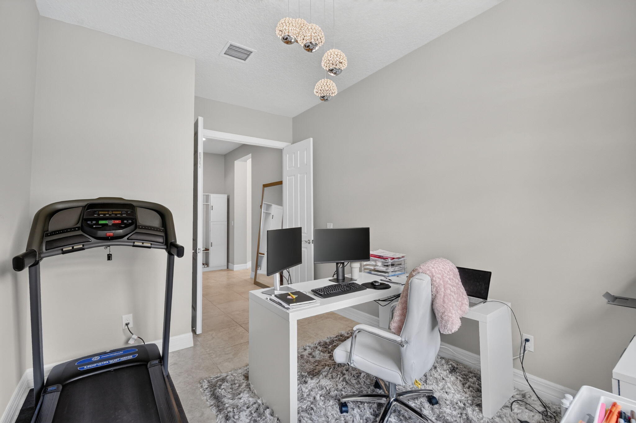 Bedroom4/Den